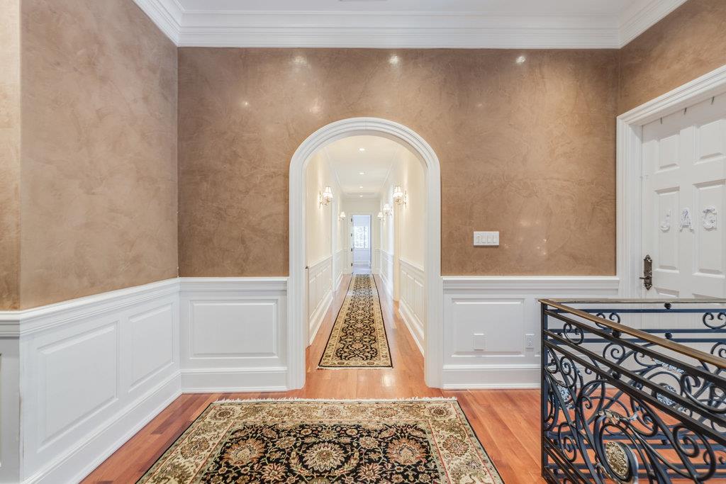1 Peacock Lane — photo 16