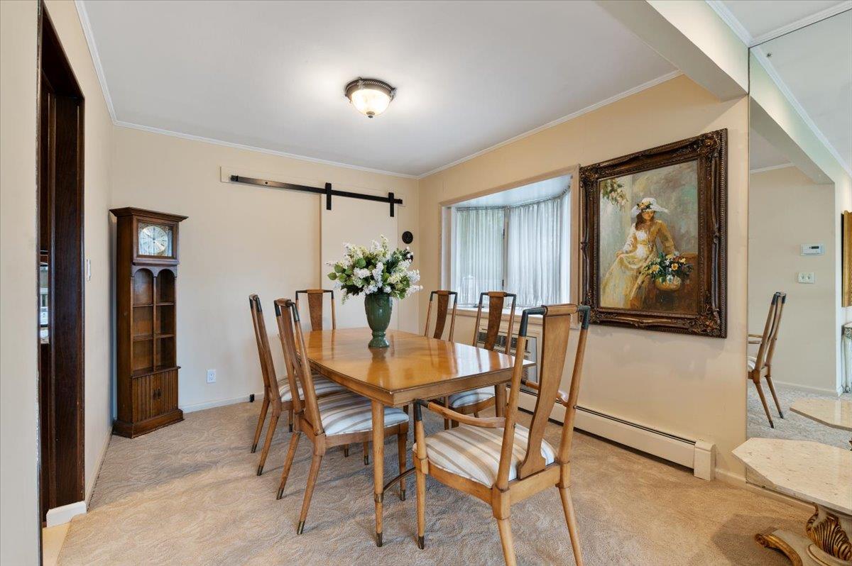 425 Queens Avenue — photo 5