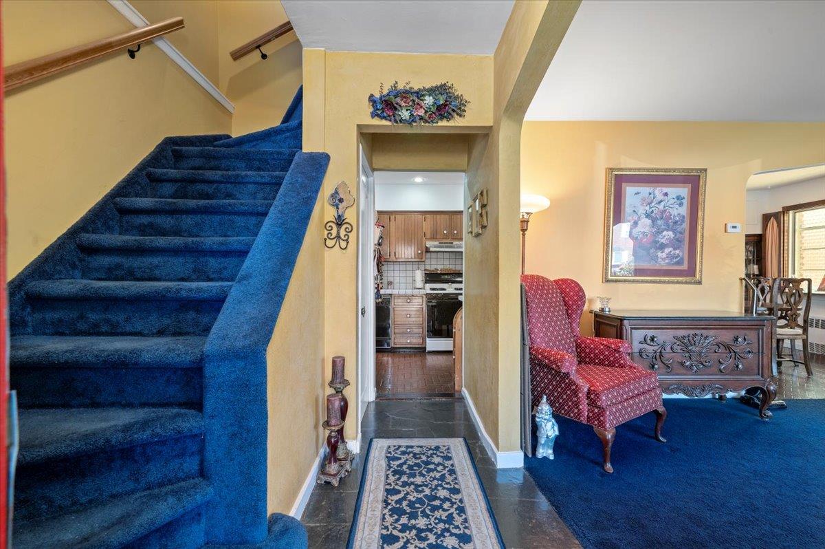 124 Dianne Street — photo 4