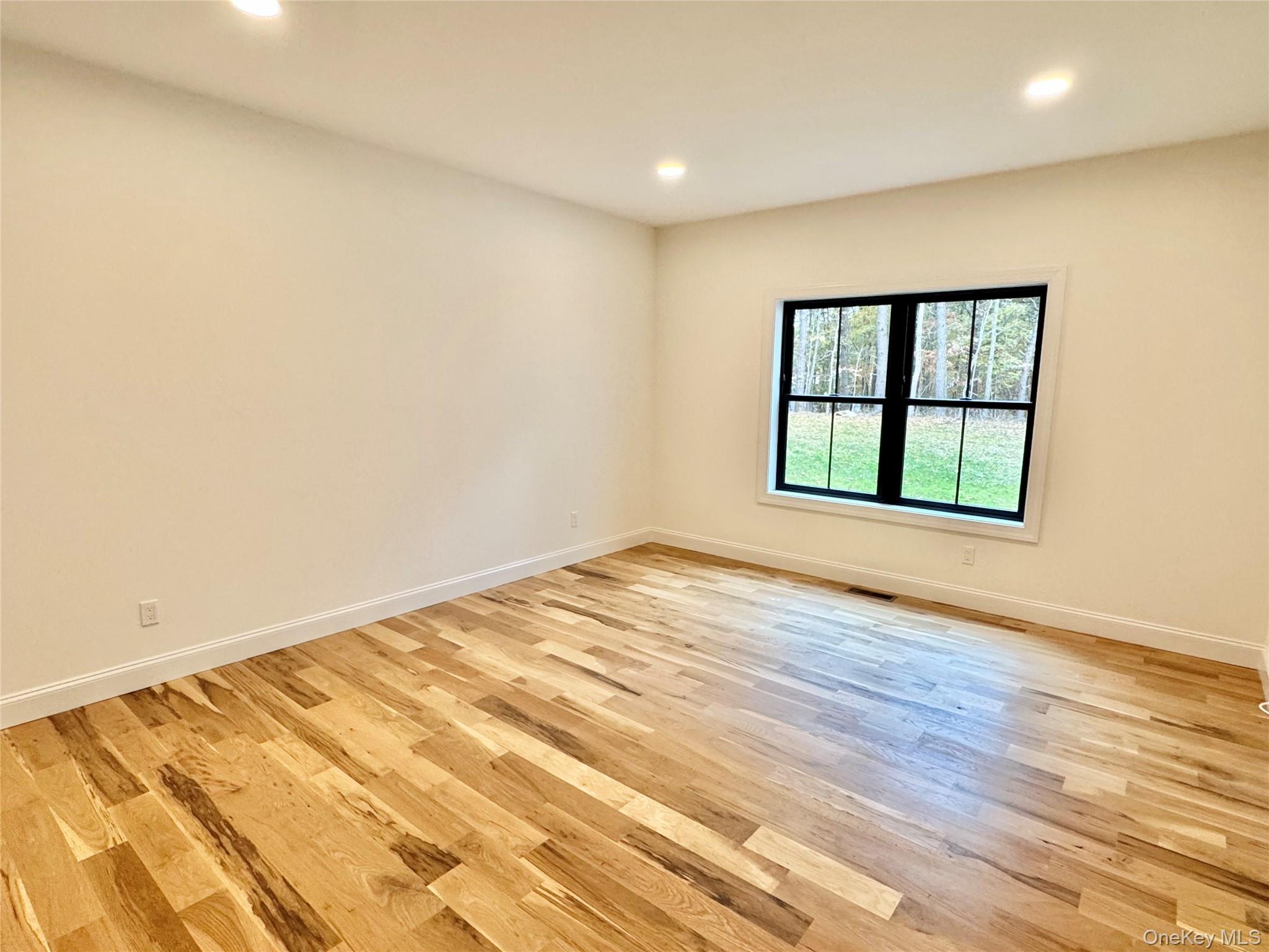18 Dayton Avenue — photo 19