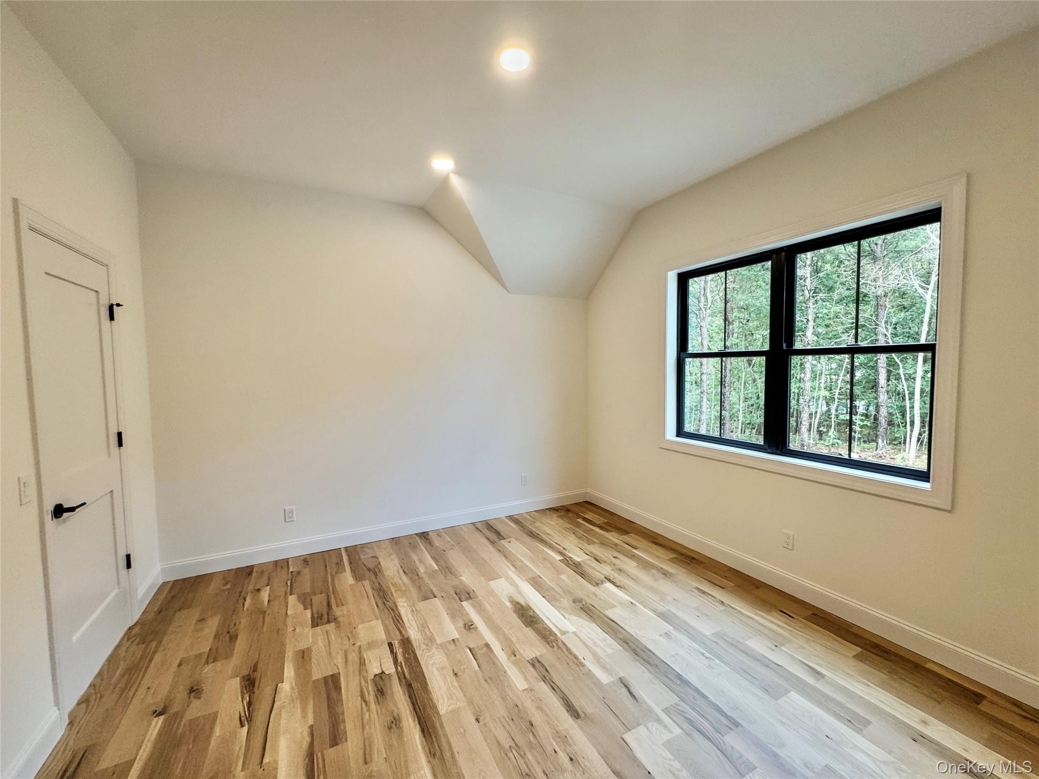 18 Dayton Avenue — photo 28