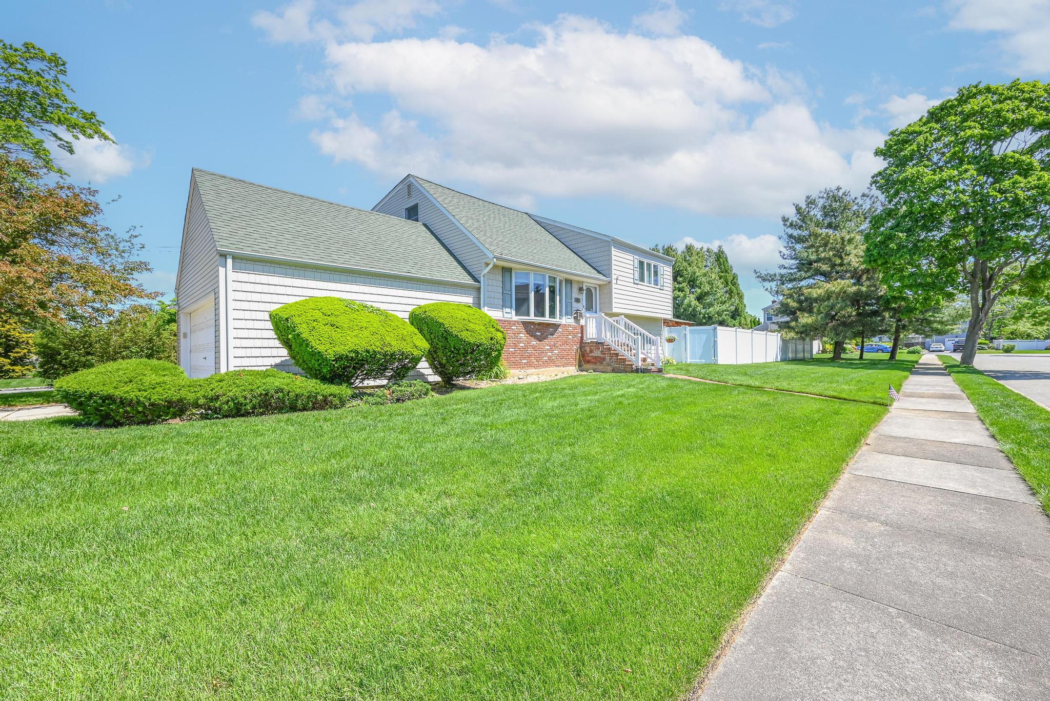 25 Baldwin Avenue — photo 32