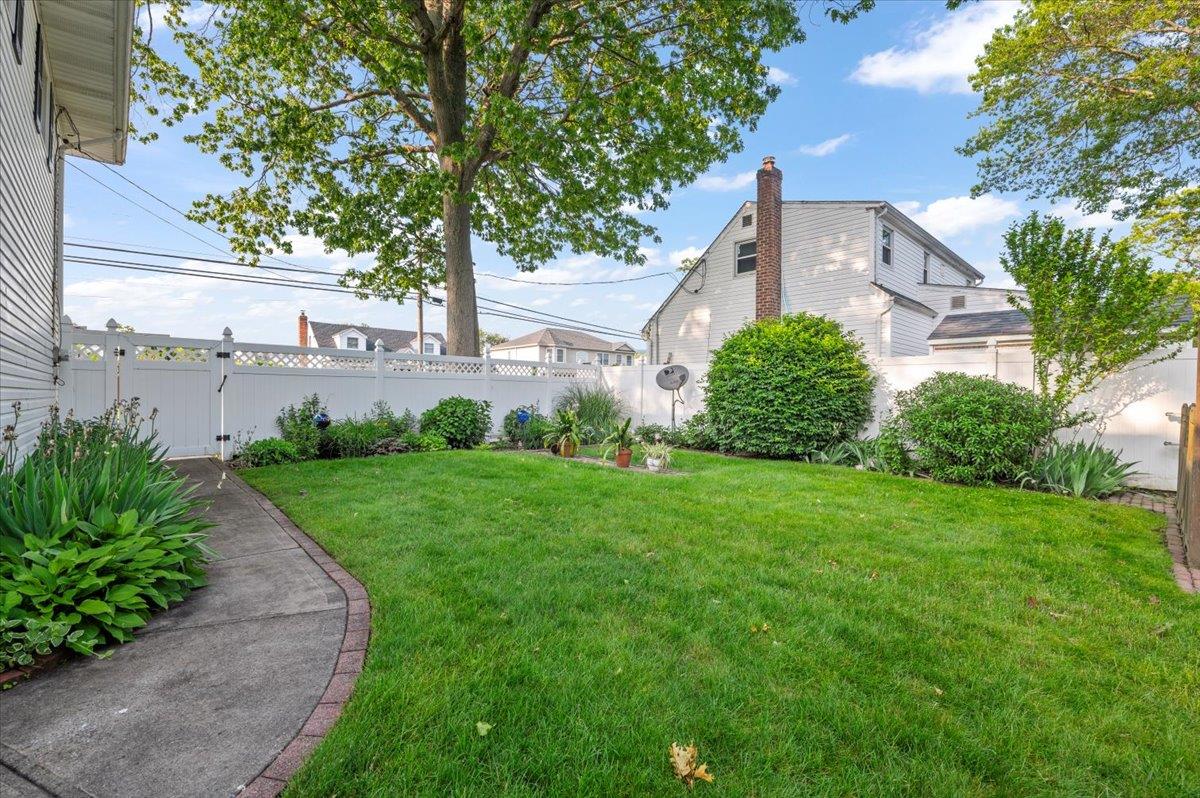 158 Harmony Drive — photo 33