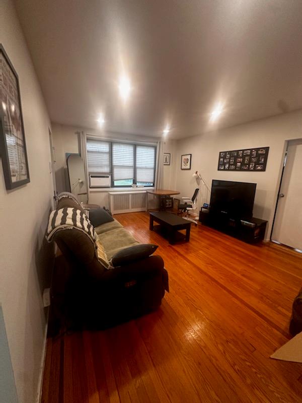 141 Wyckoff Place #1F — photo 2