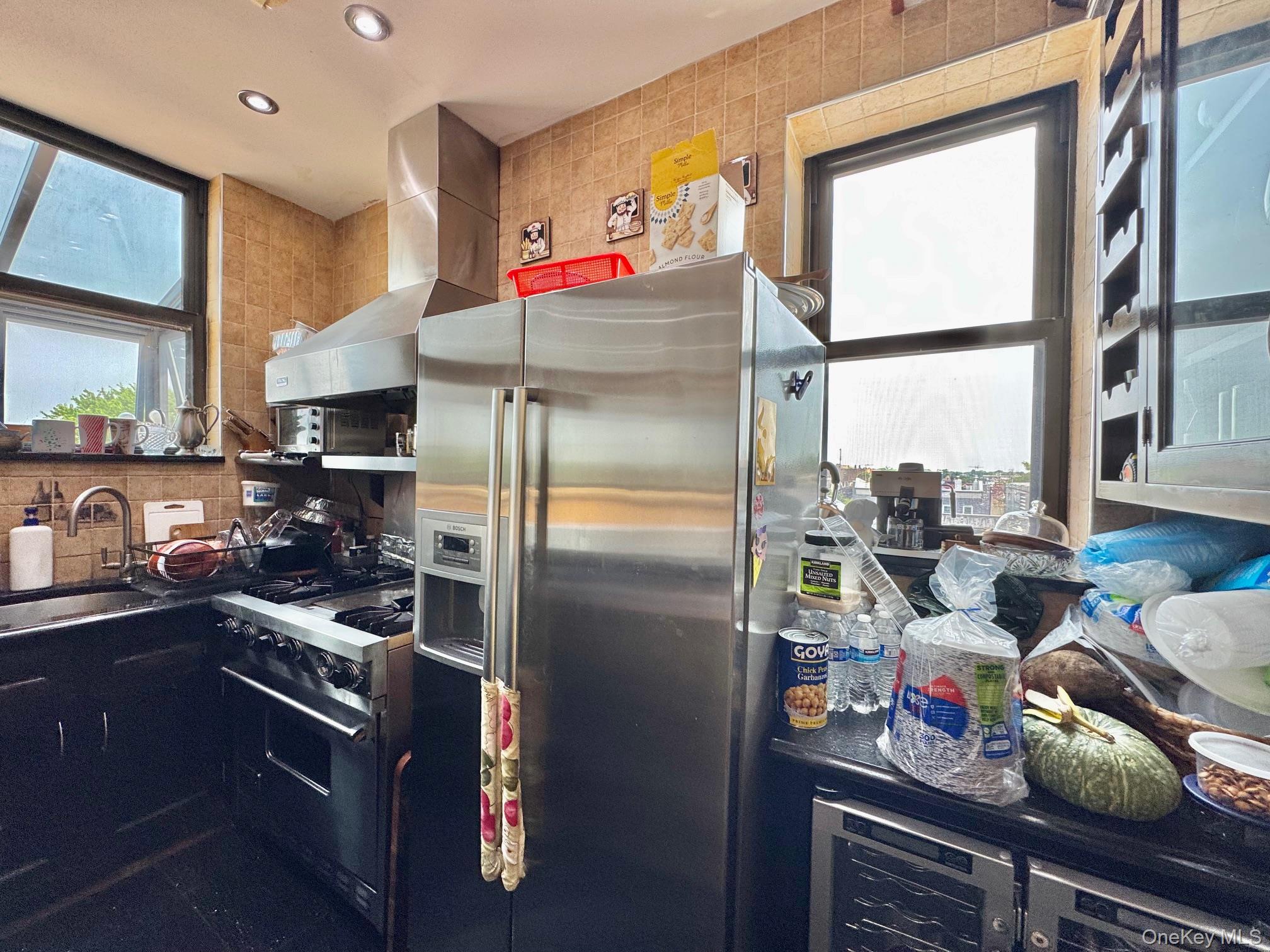 99-12 - 99-16 97th Street — photo 31