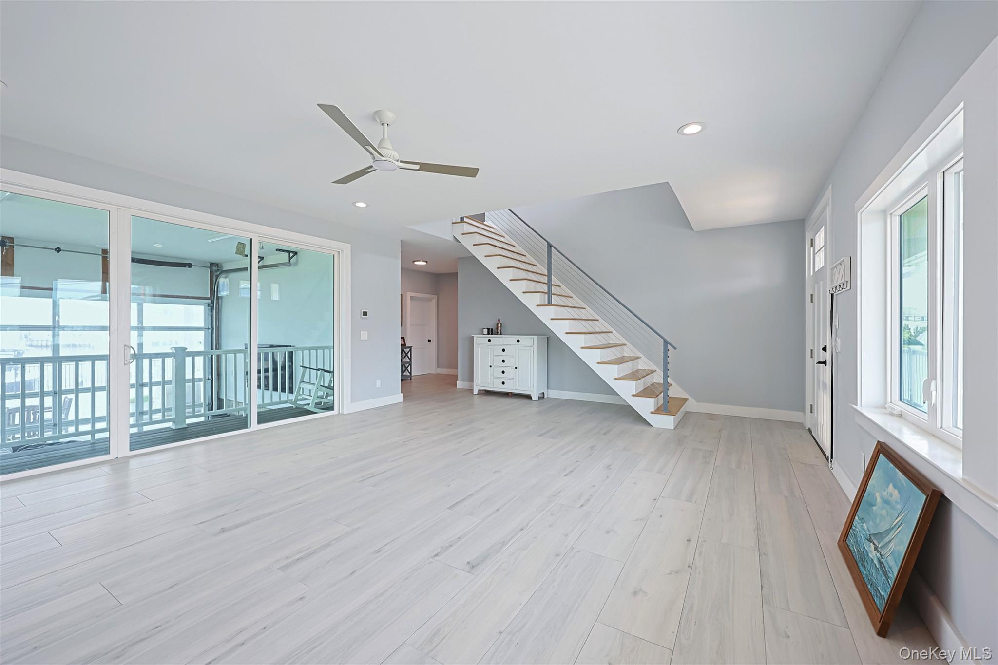 390 Shore Road — photo 18