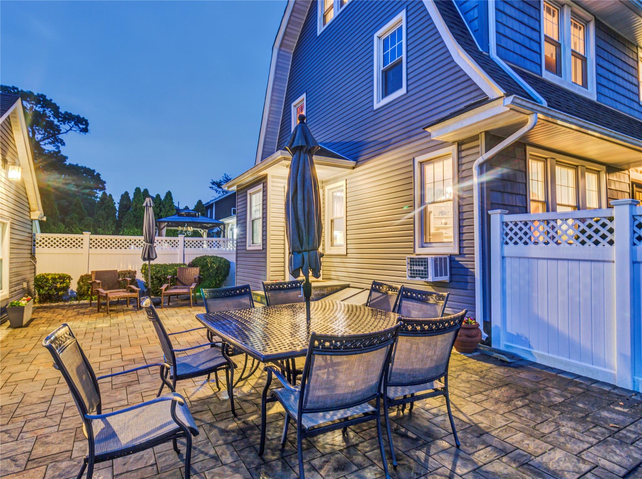 108 Vincent Avenue — photo 33