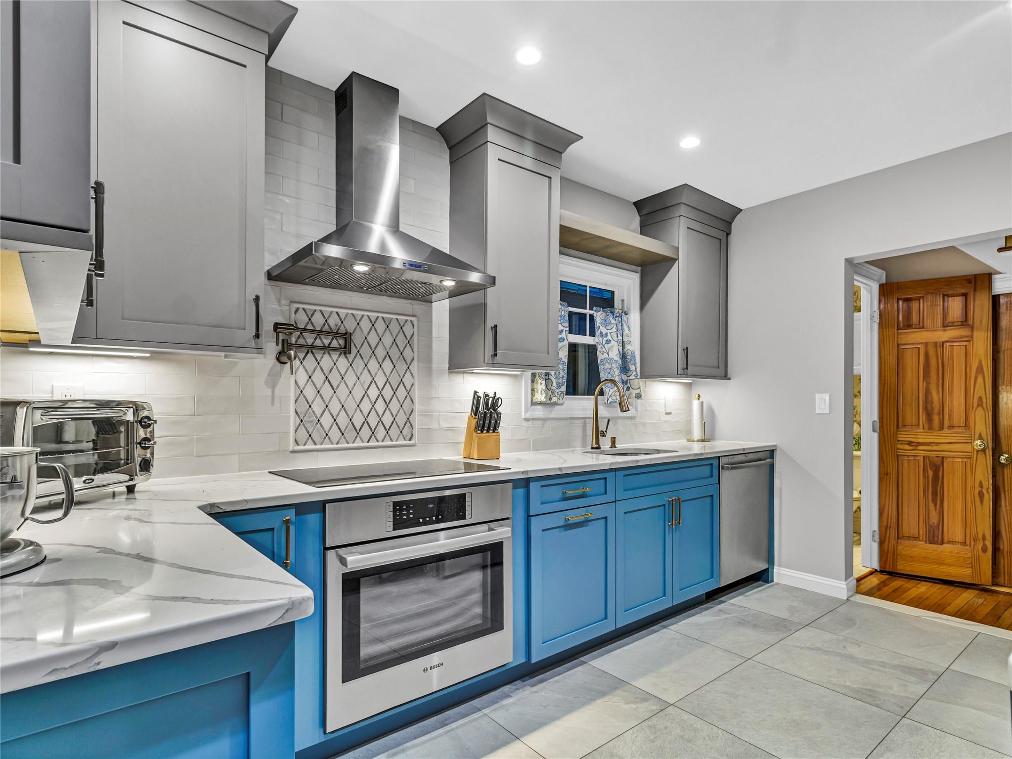 108 Vincent Avenue — photo 10
