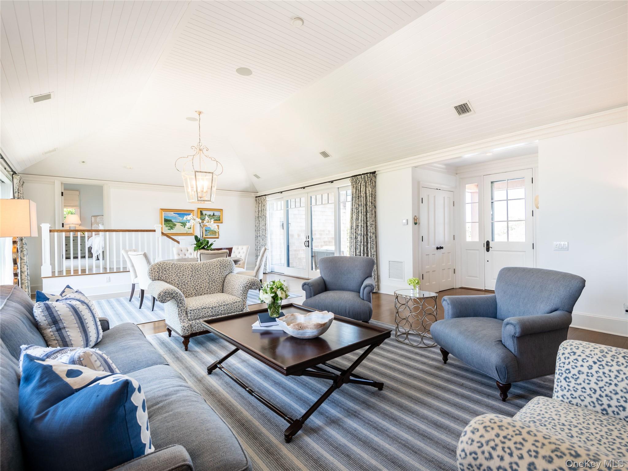 40 Dune Road — photo 6