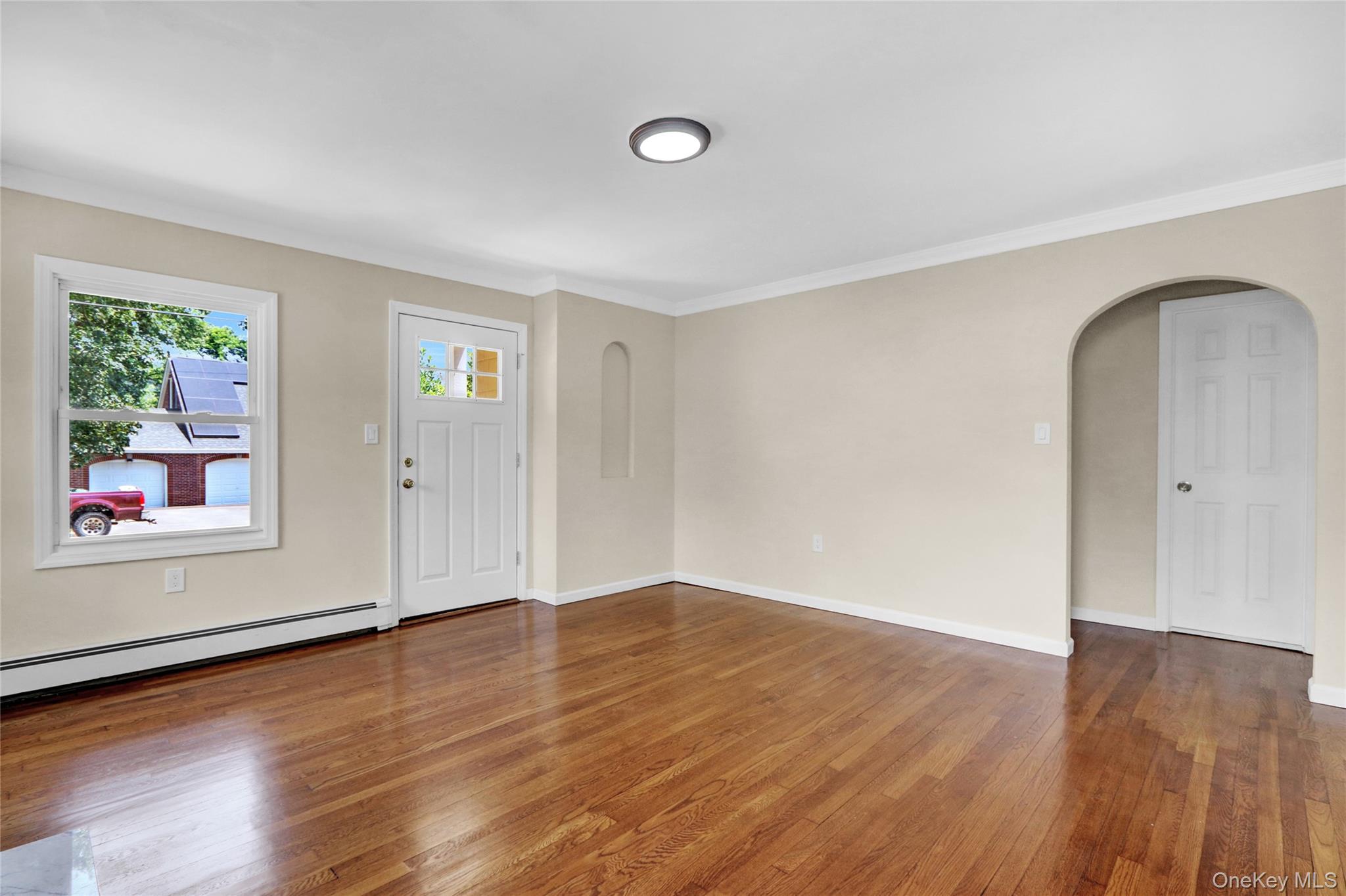 20 Whitman Avenue — photo 5