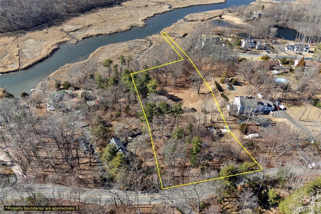 326 Nissequogue River Road — photo 46