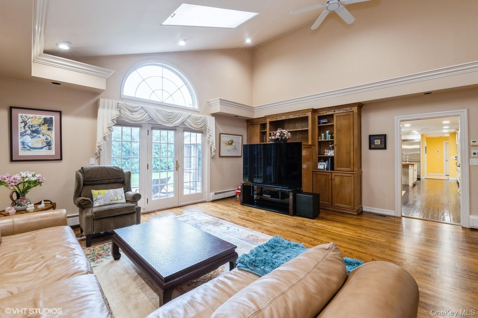 835 Barberry Lane — photo 10