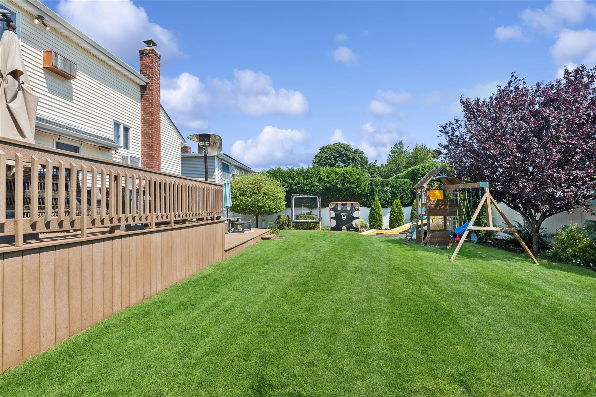 239 End Avenue — photo 26