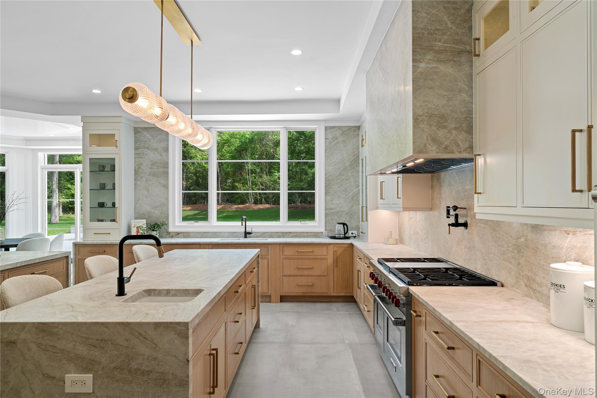 12 Quaker Ridge Drive — photo 19