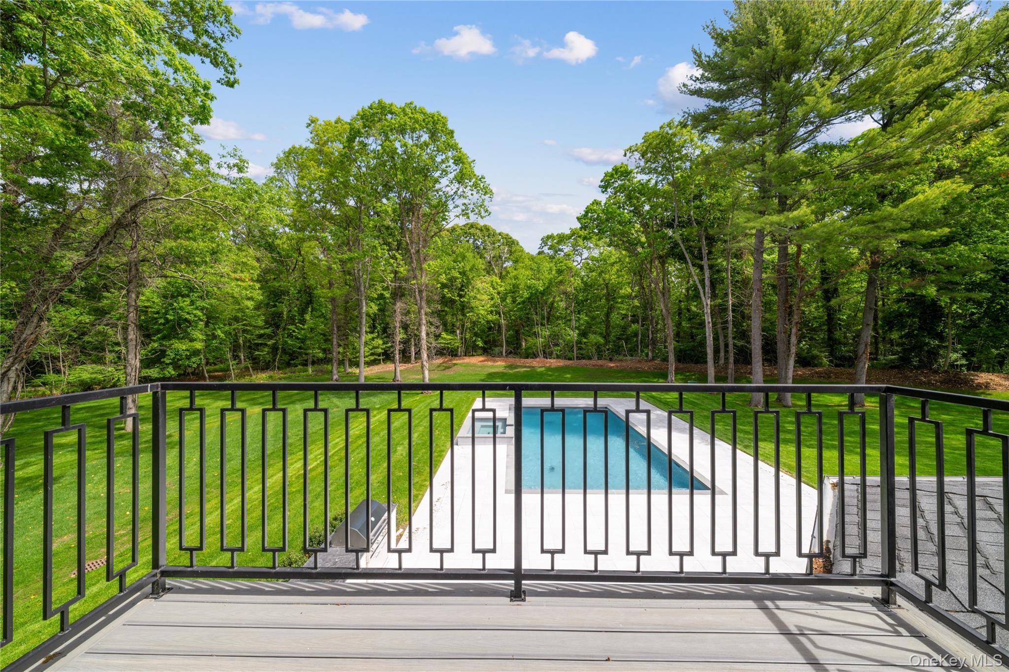 12 Quaker Ridge Drive — photo 30
