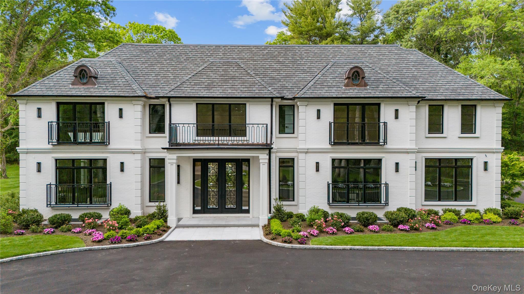 12 Quaker Ridge Drive, Brookville