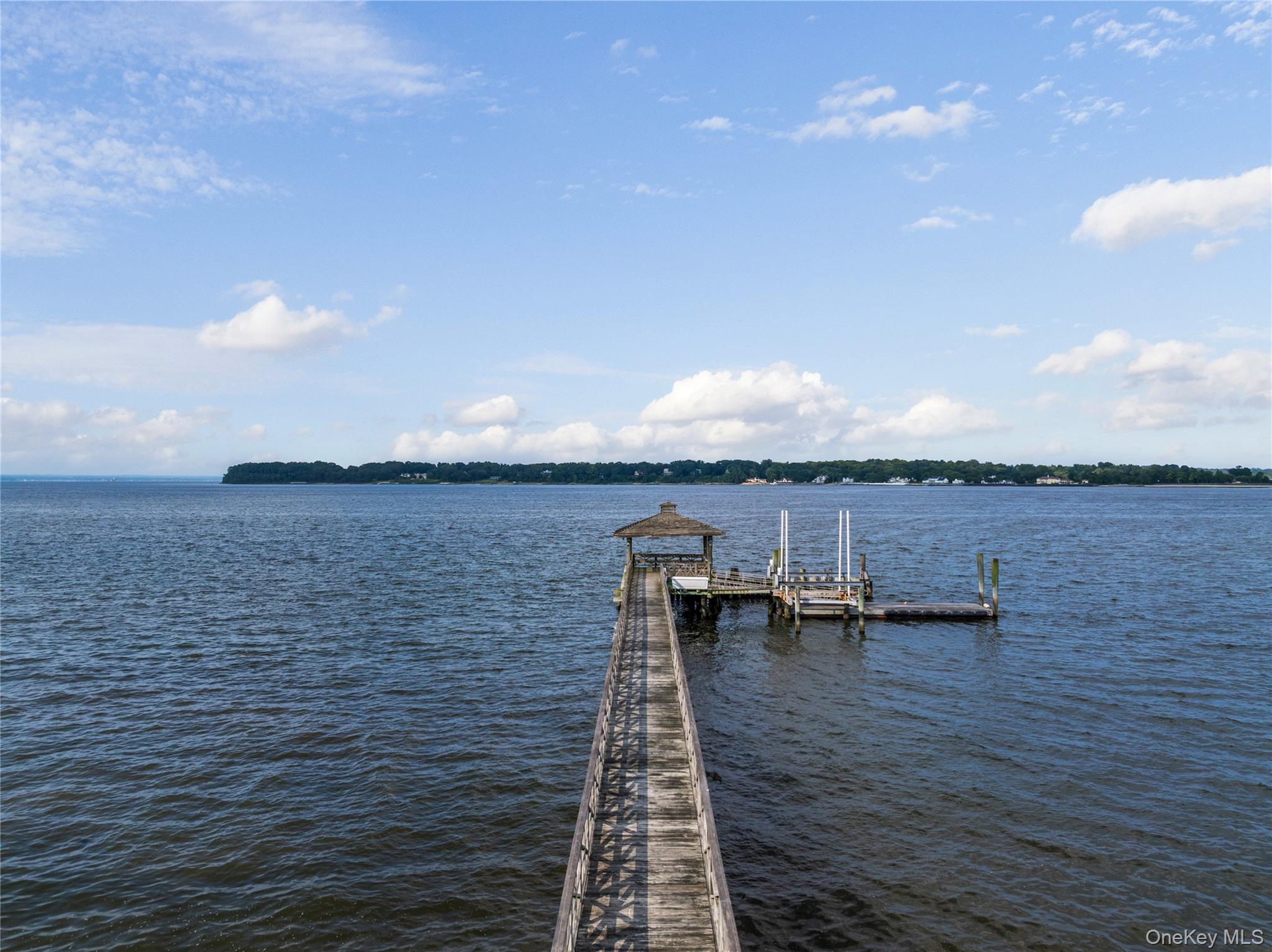 227 Dock Lane — photo 34