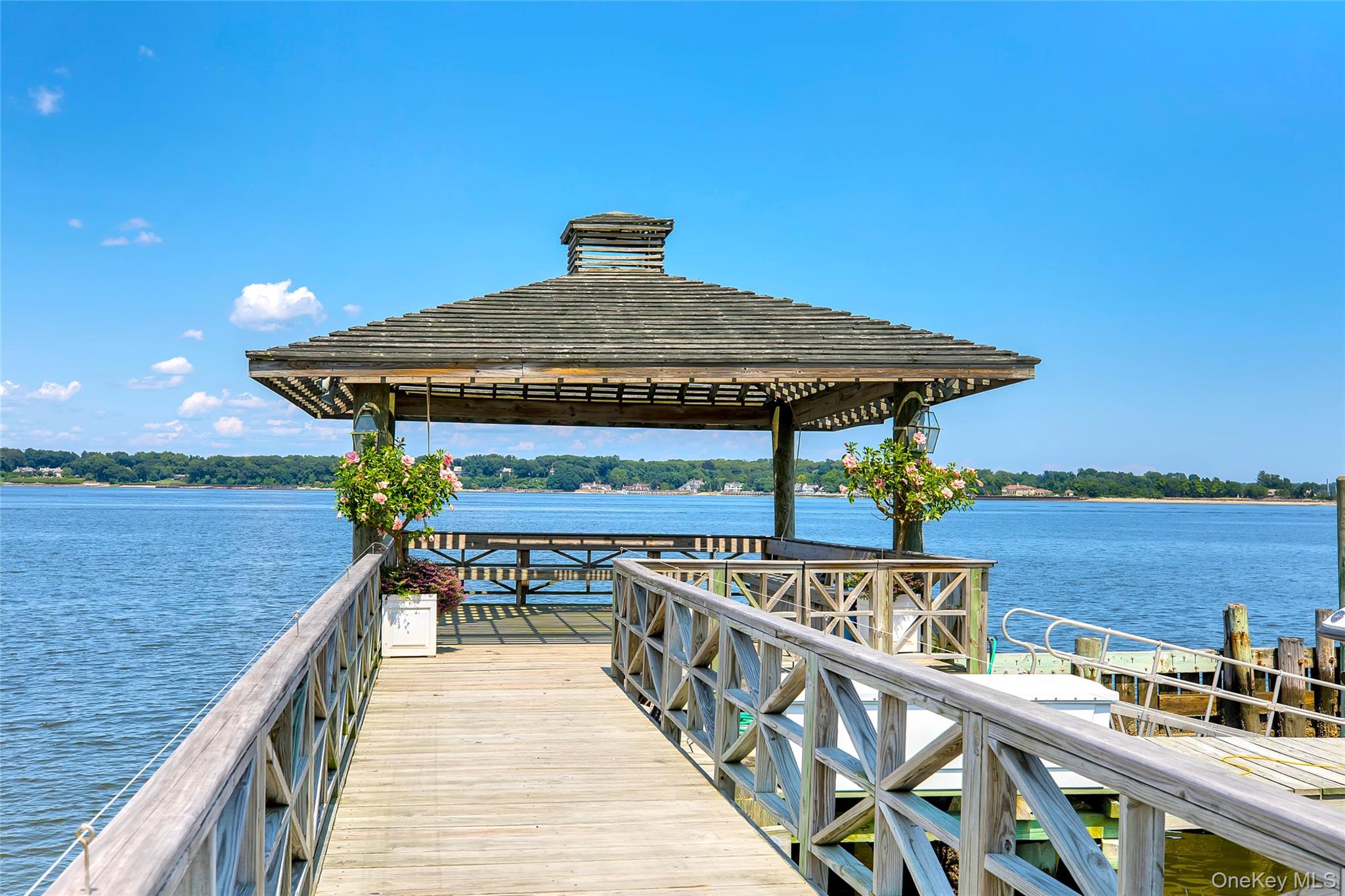 227 Dock Lane — photo 35