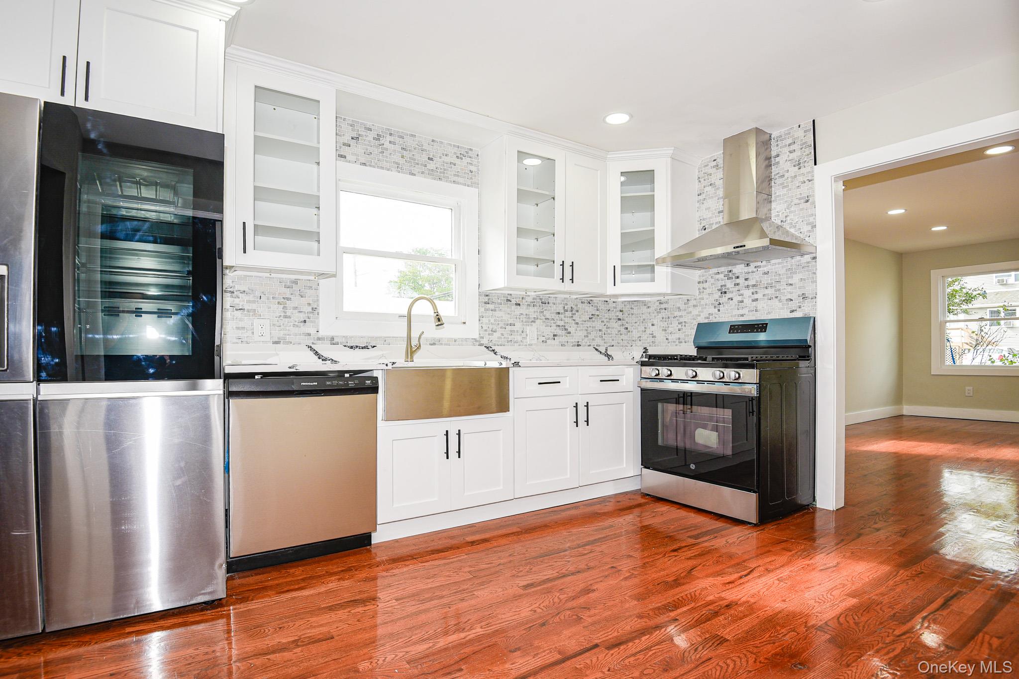 95 Pulaski Road, Huntington Station