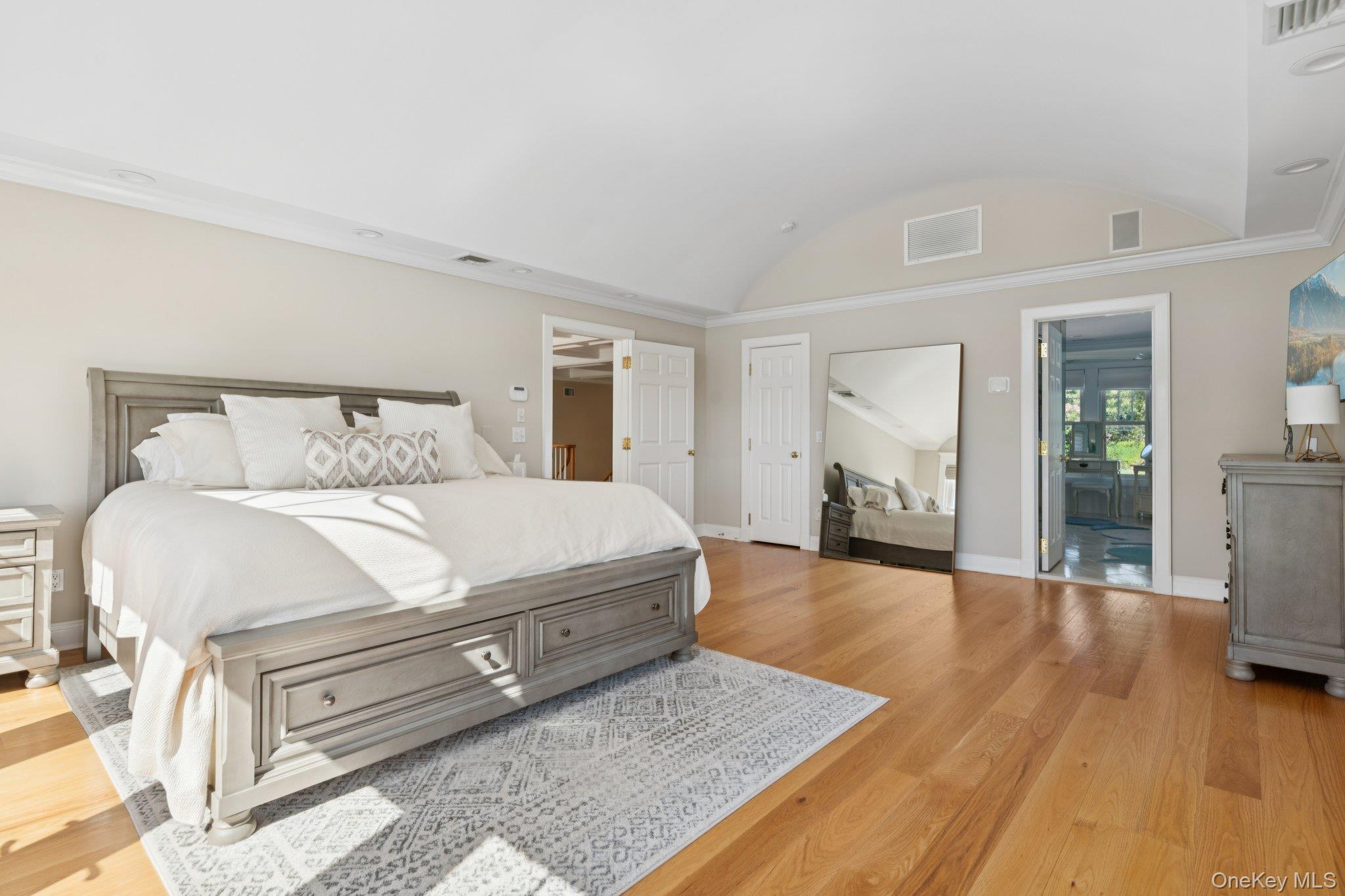 26 Sunset Avenue — photo 15