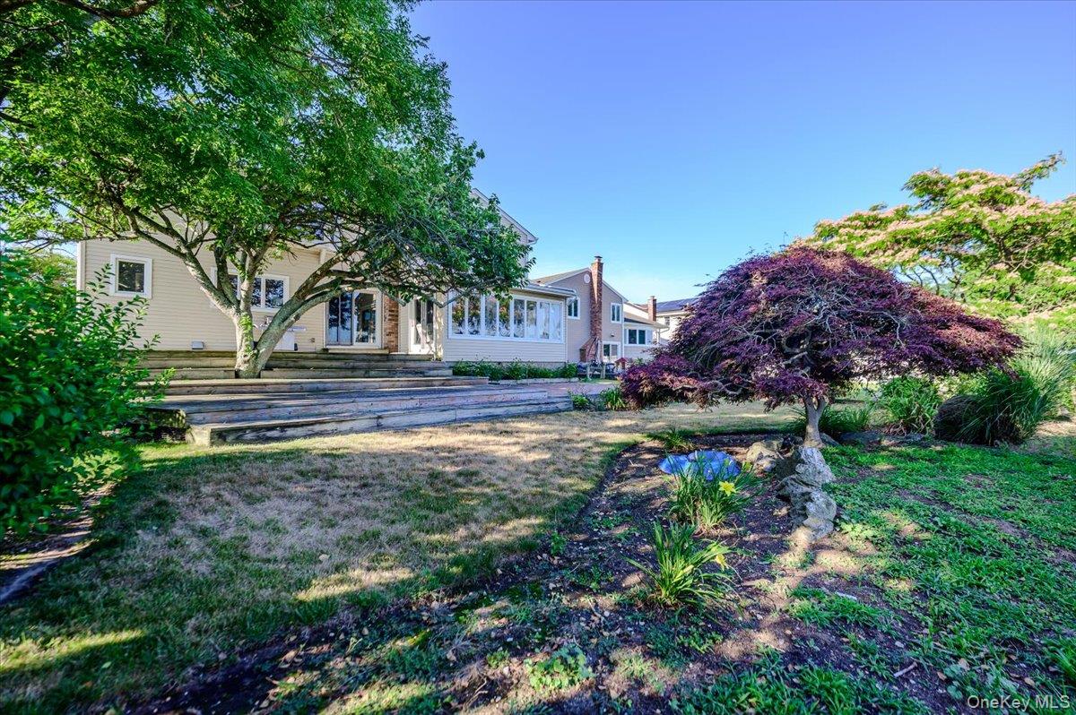 330 Harbor Drive — photo 5