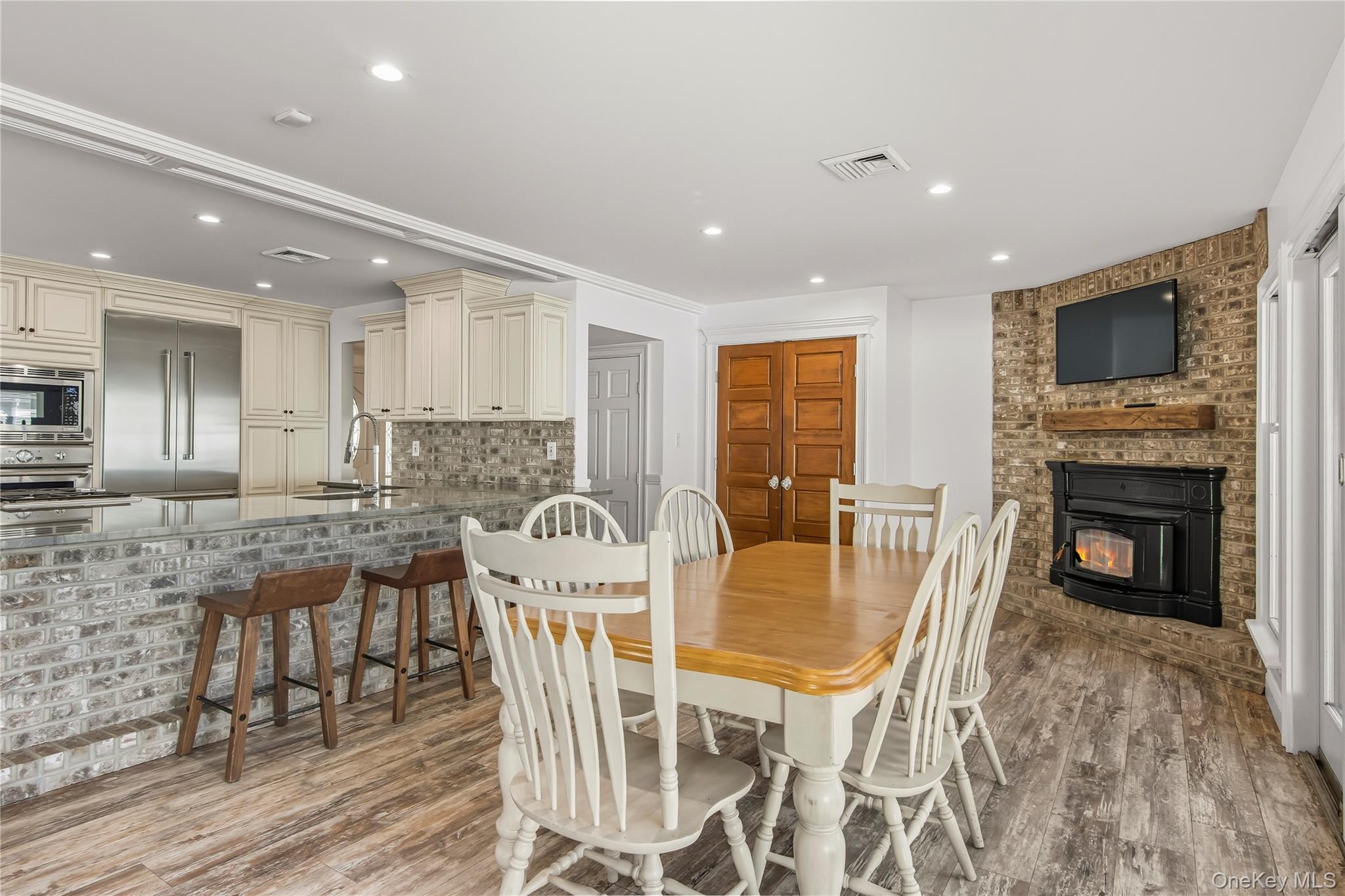 3 Hickory Lane — photo 16
