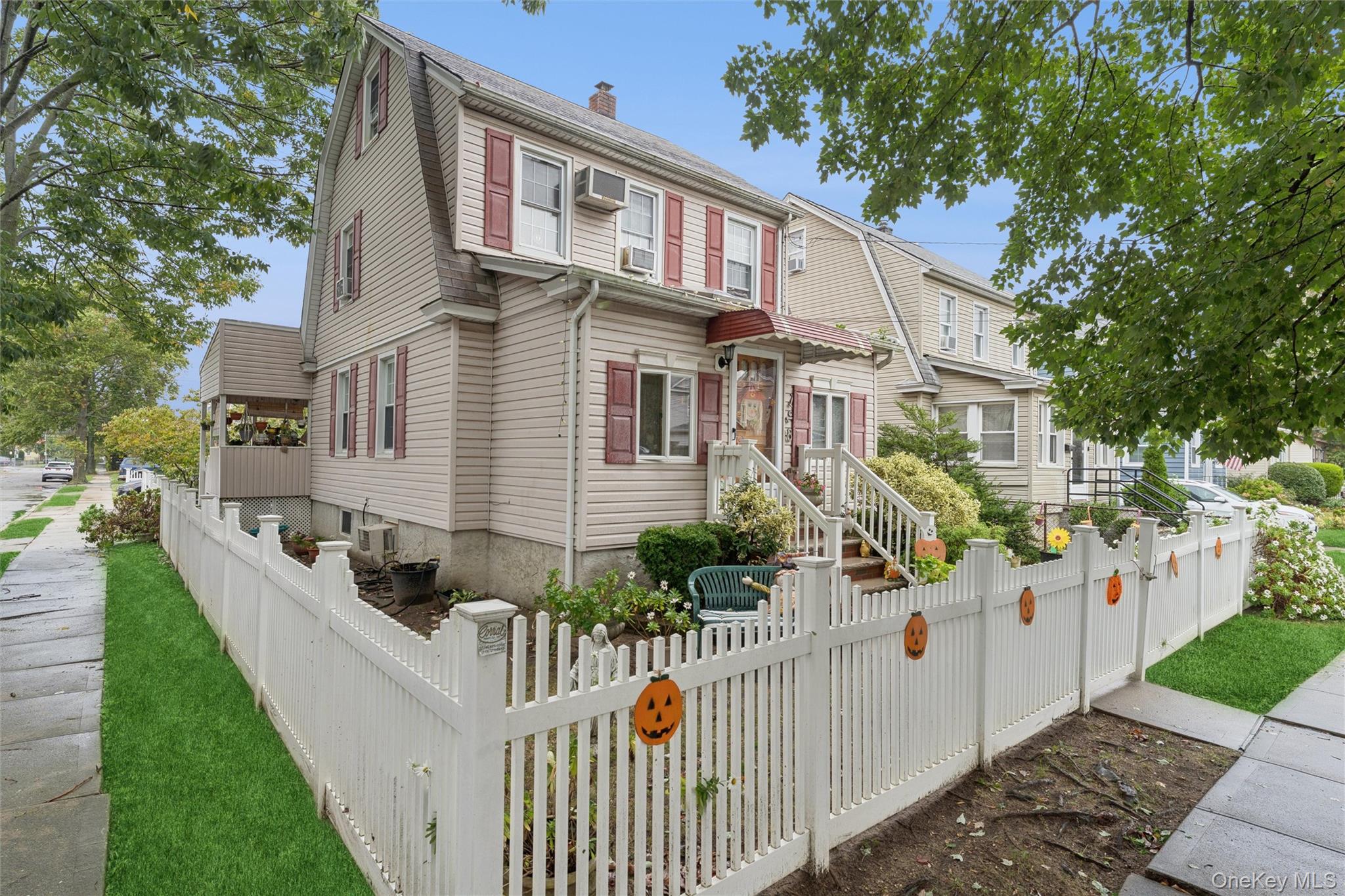 128 Fairfield Street, Valley Stream