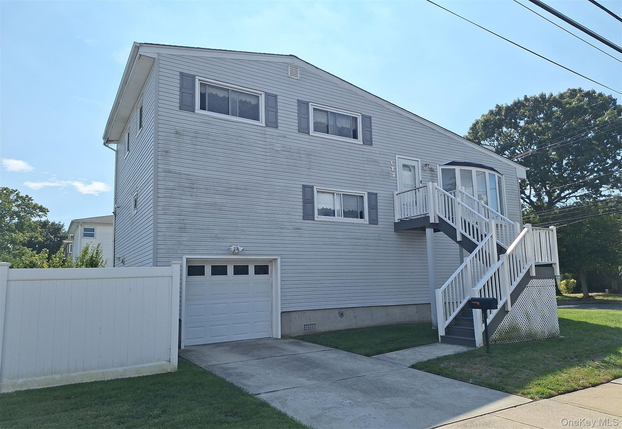 173 Cedar Street, Freeport