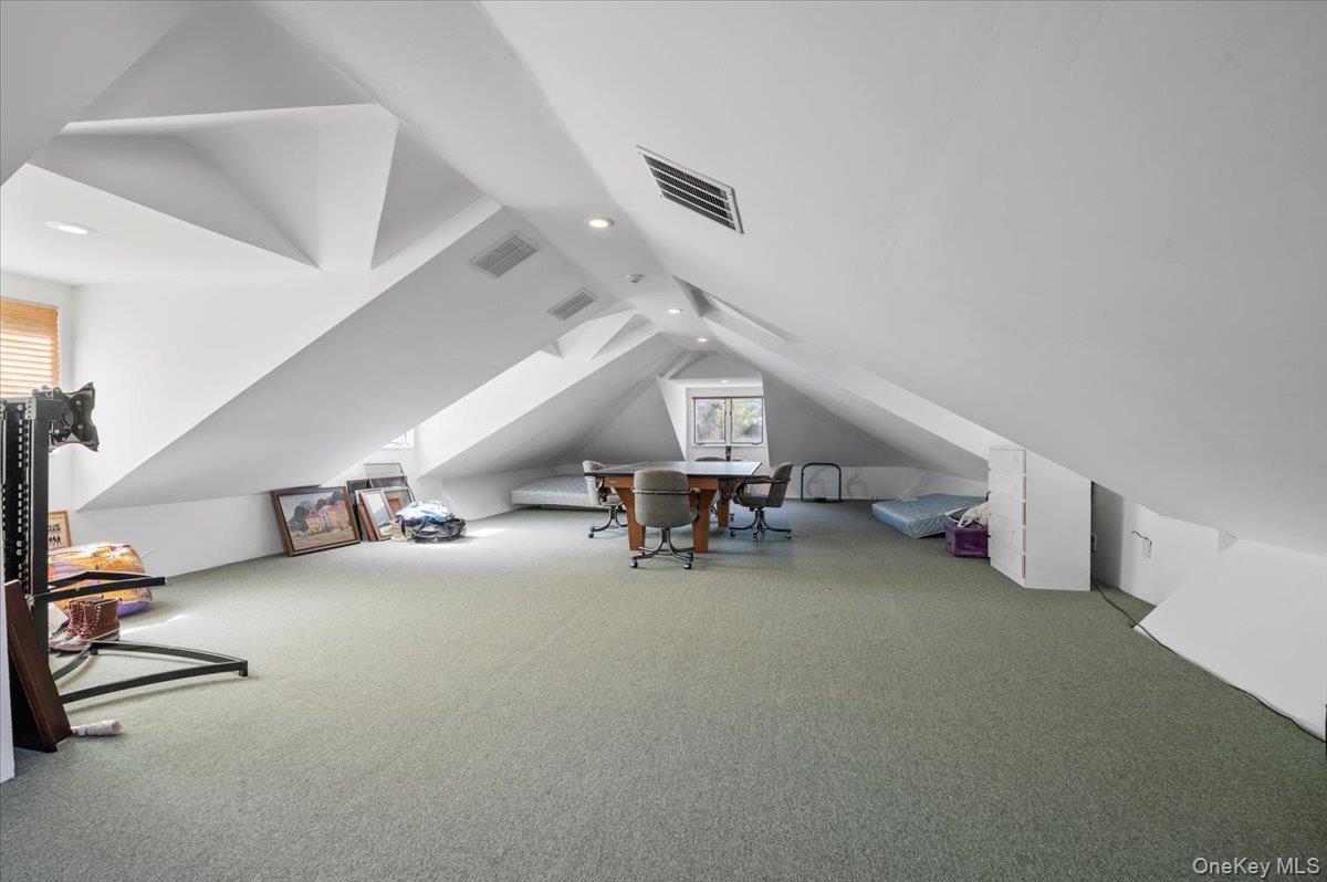 12 Ridge Court — photo 32