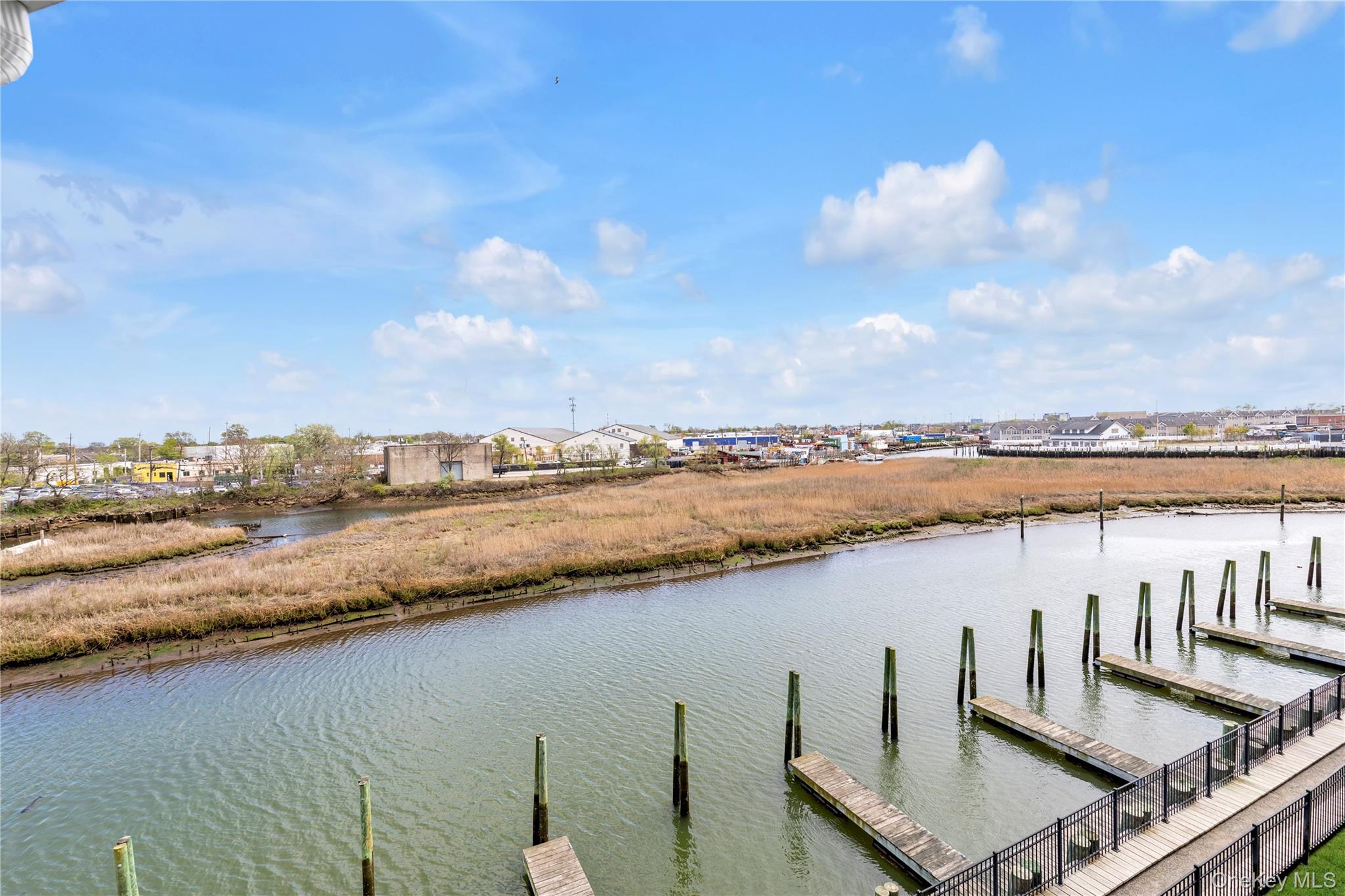 322 Marina Point — photo 7