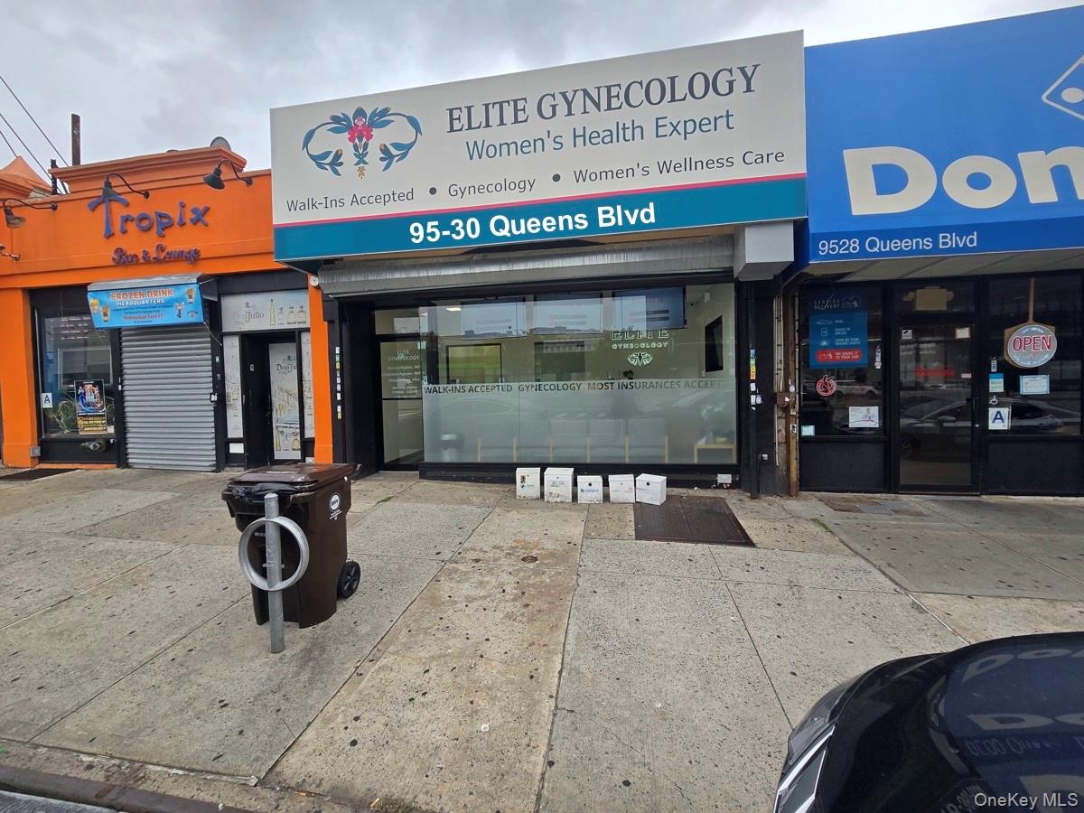 95-30 Queens Boulevard, Rego Park