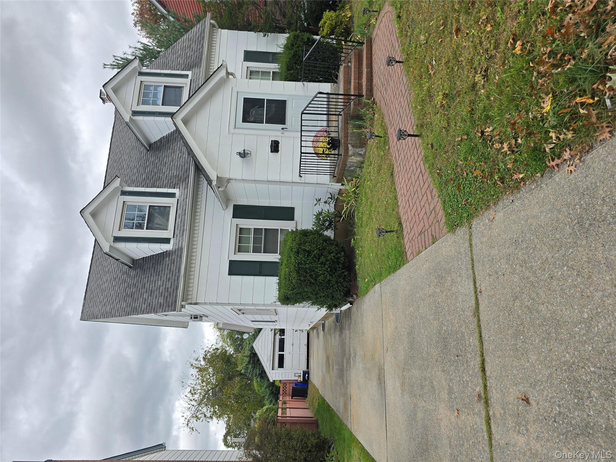 1501 Kenneth Avenue — photo 2