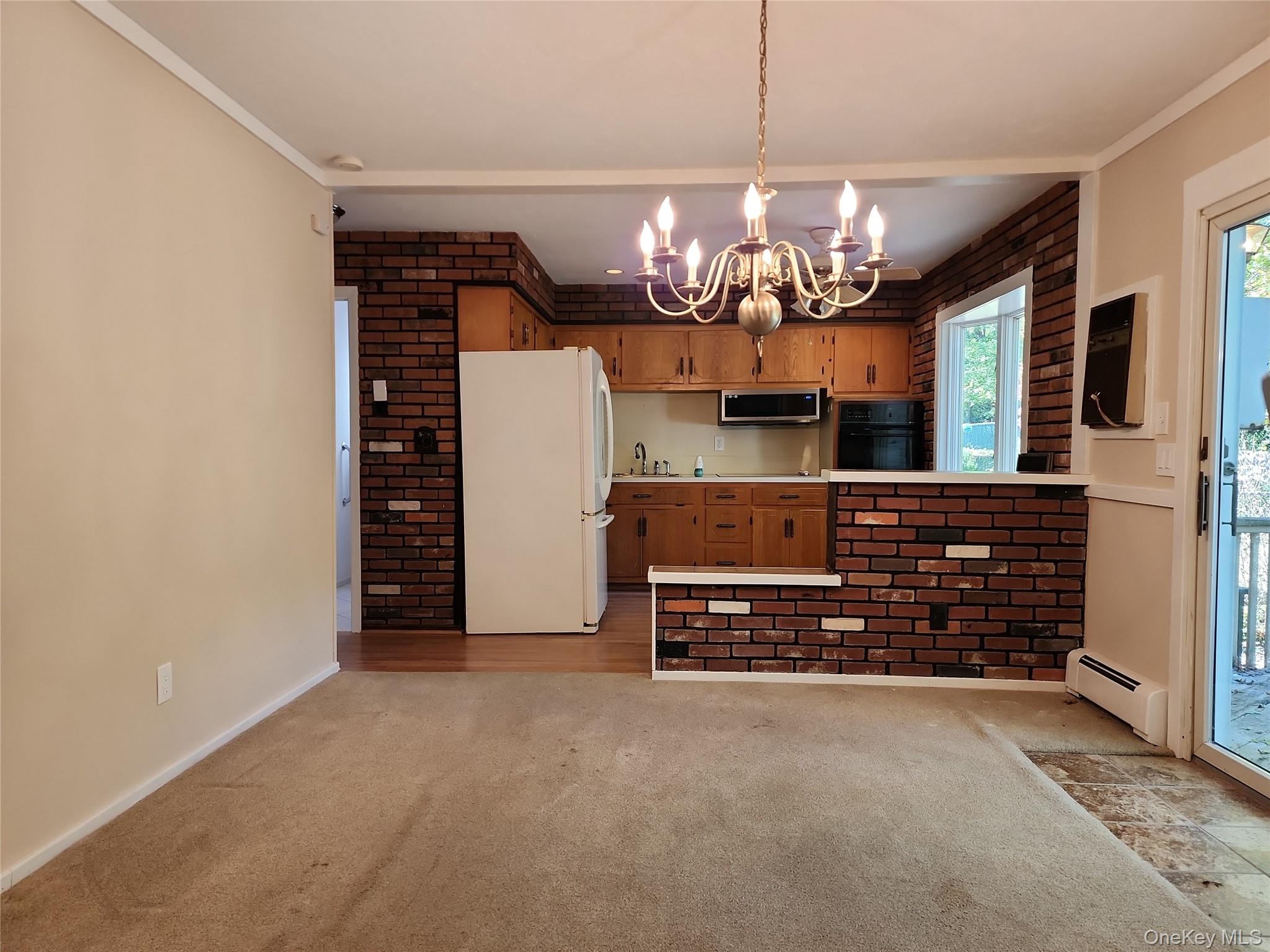 61 Pleasant Street — photo 6