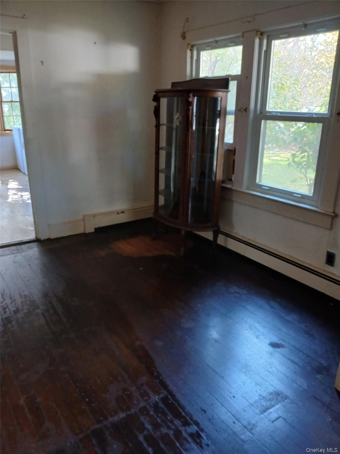 8 Woodburn Street — photo 18