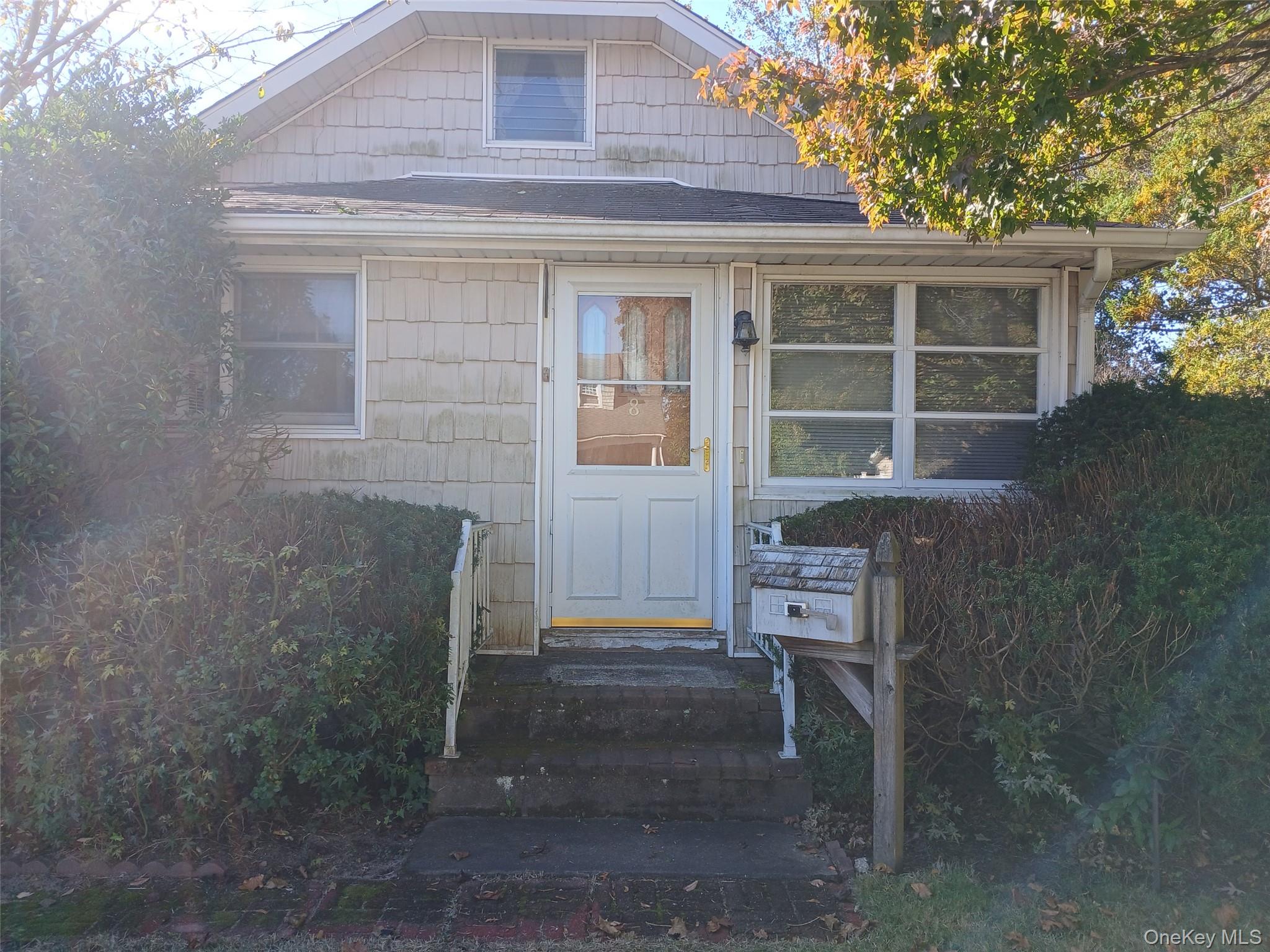 8 Woodburn Street — photo 5