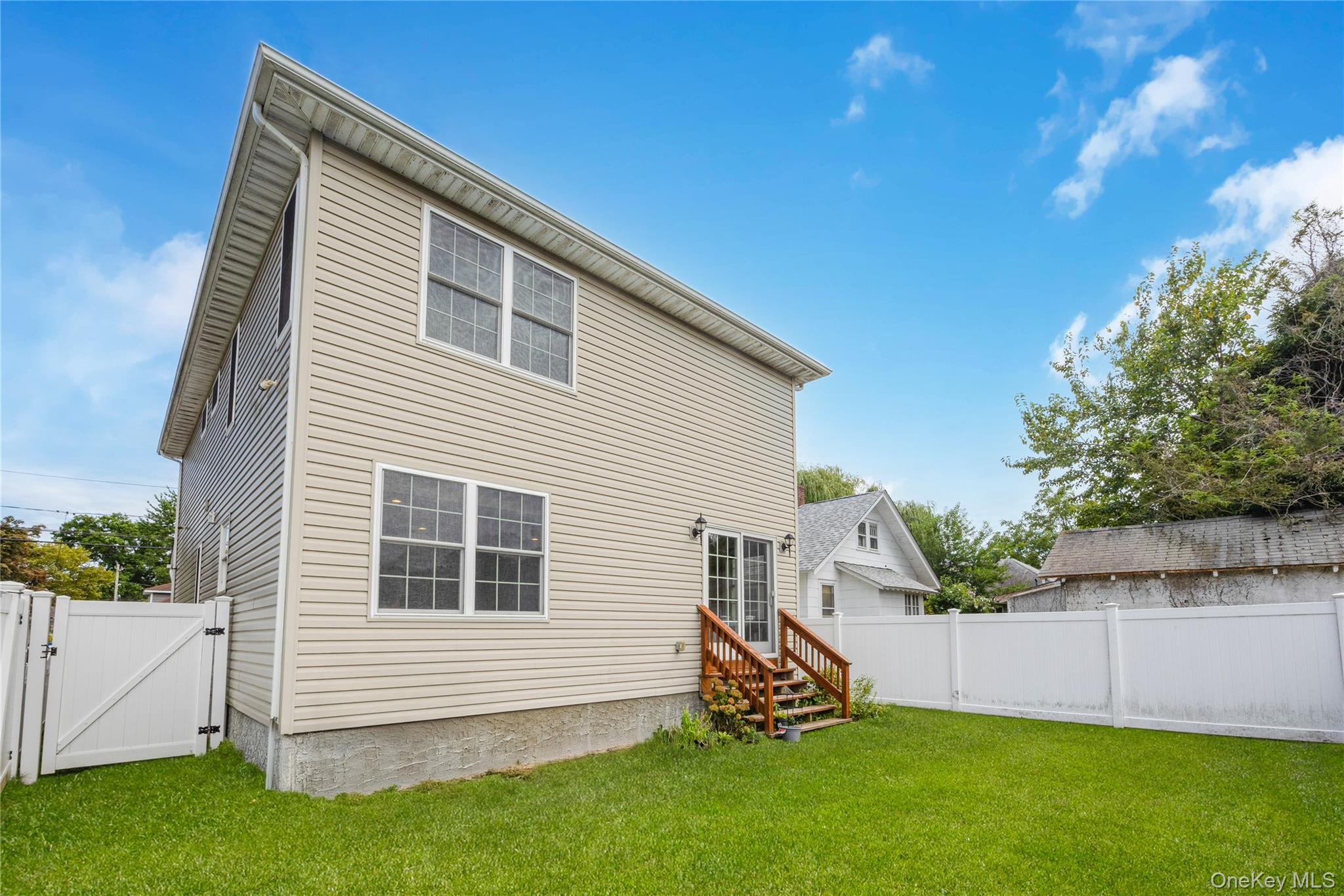 2758 Harvard Place — photo 27