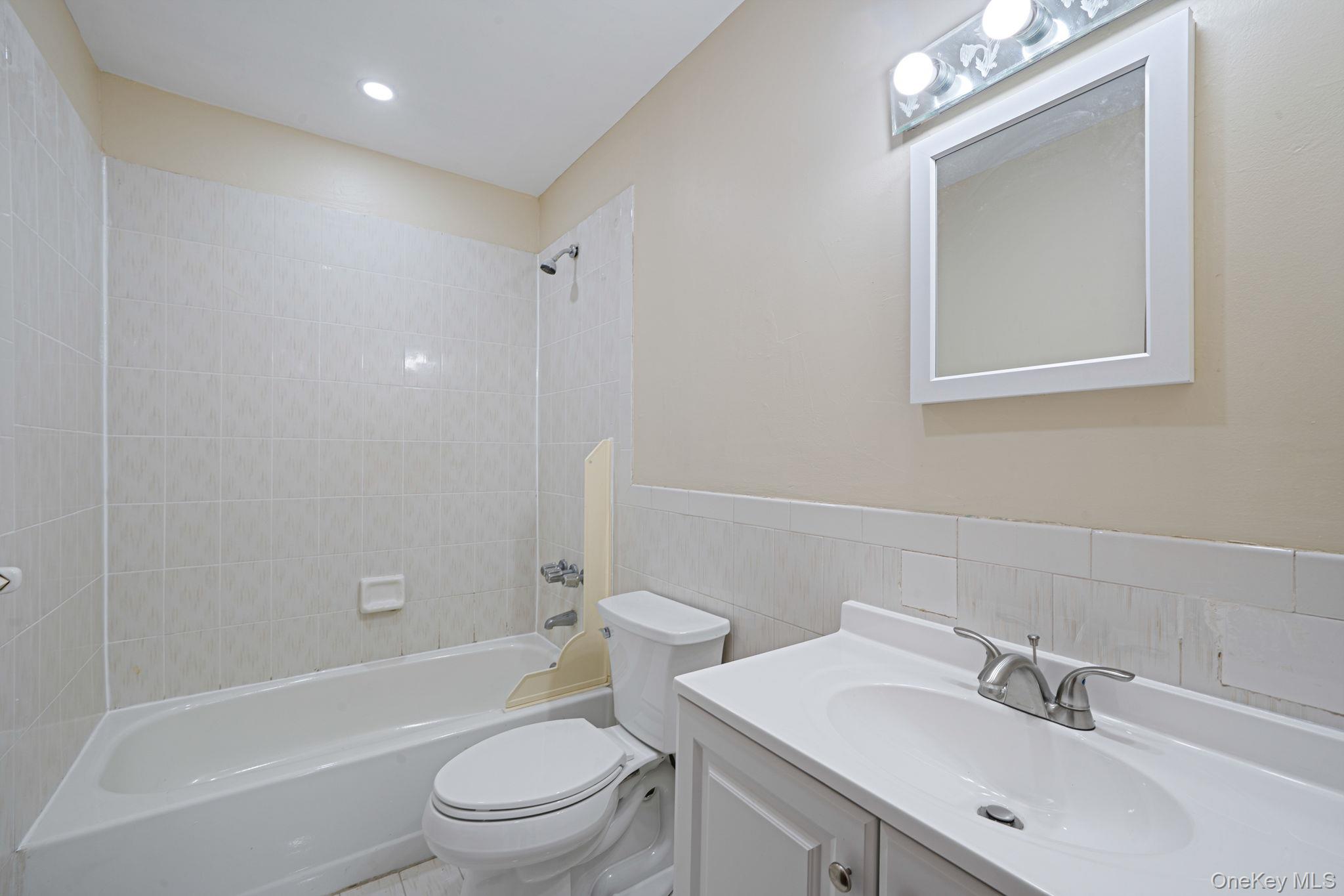 4 Bay Place — photo 15