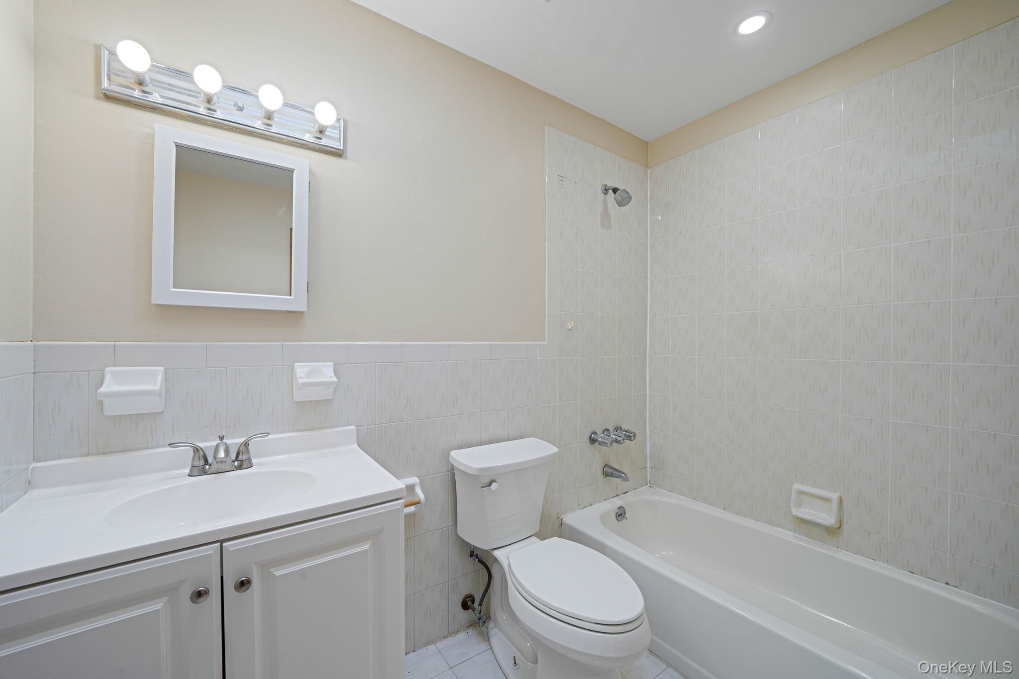4 Bay Place — photo 20