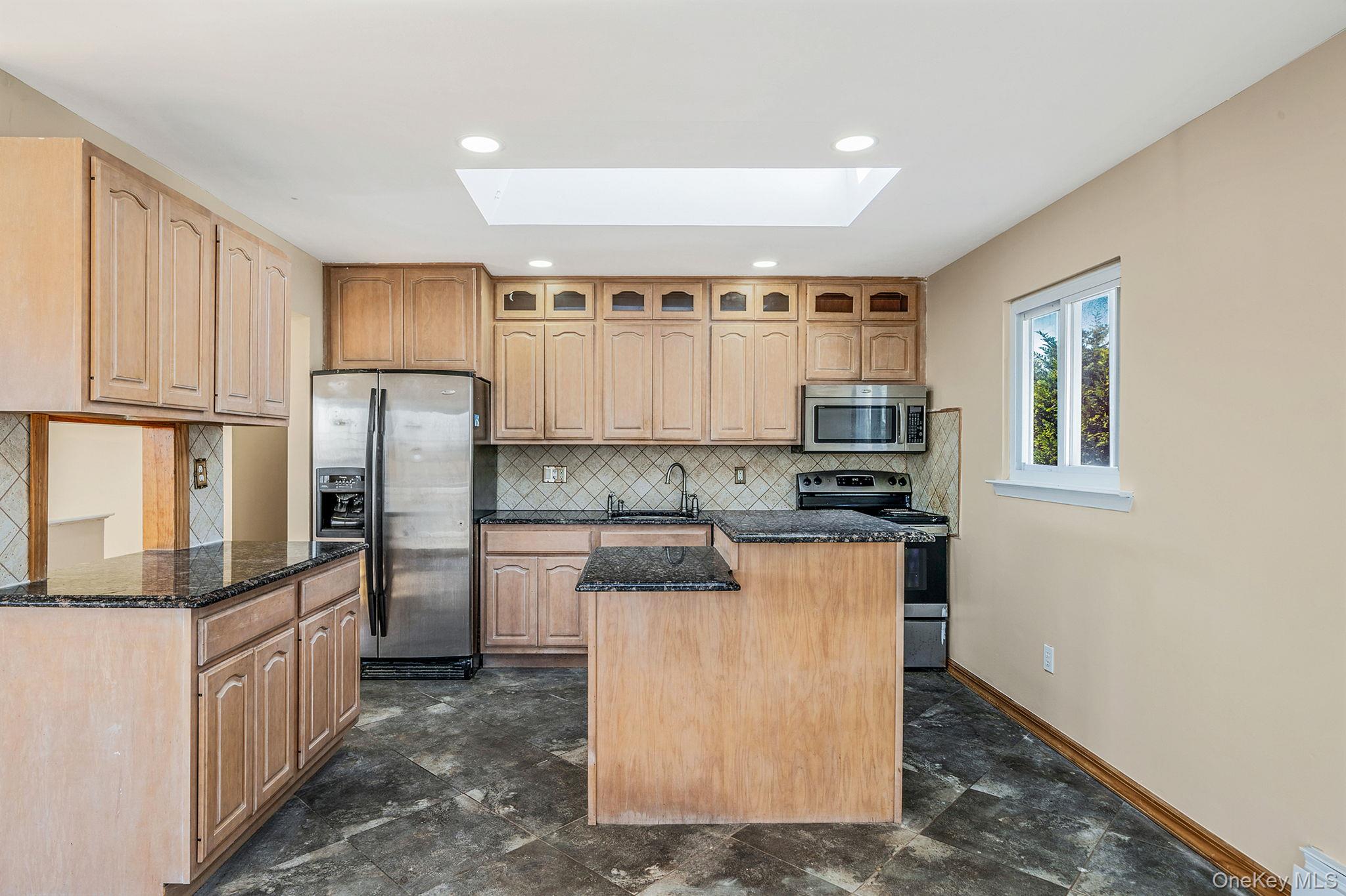 4 Bay Place — photo 22