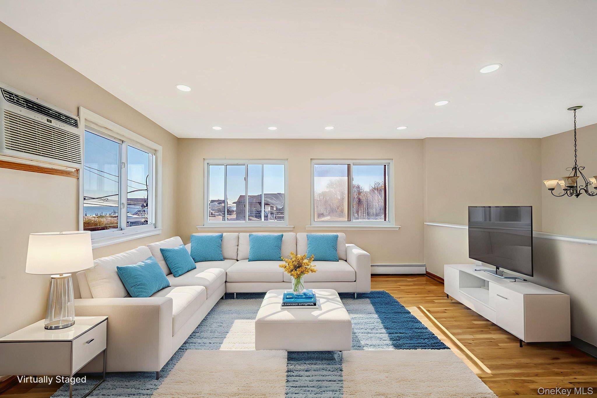 4 Bay Place — photo 4