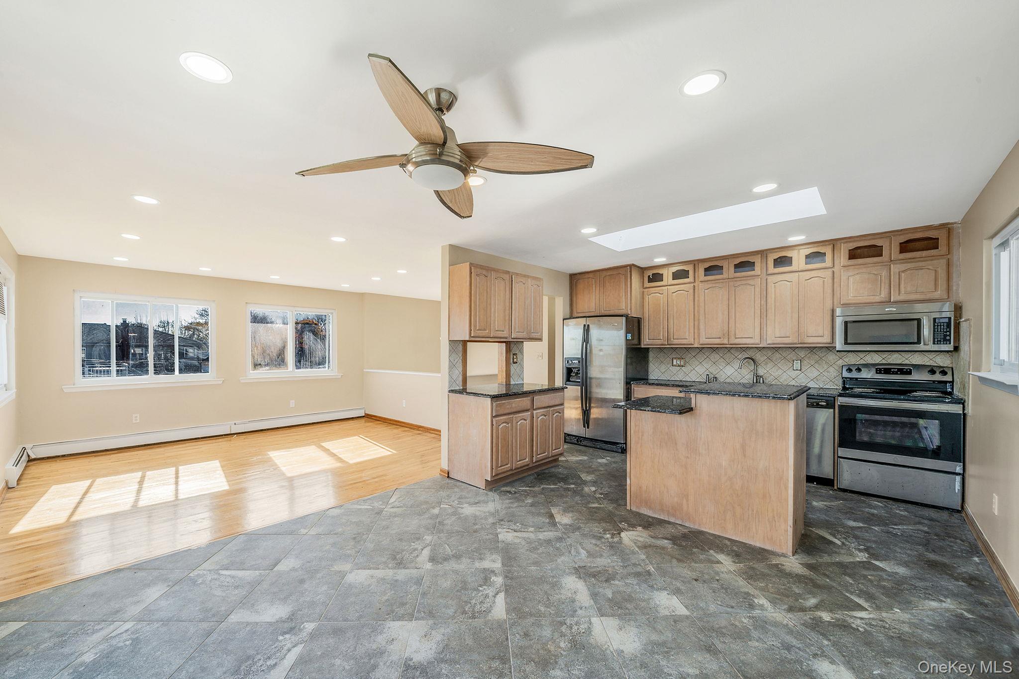 4 Bay Place — photo 9