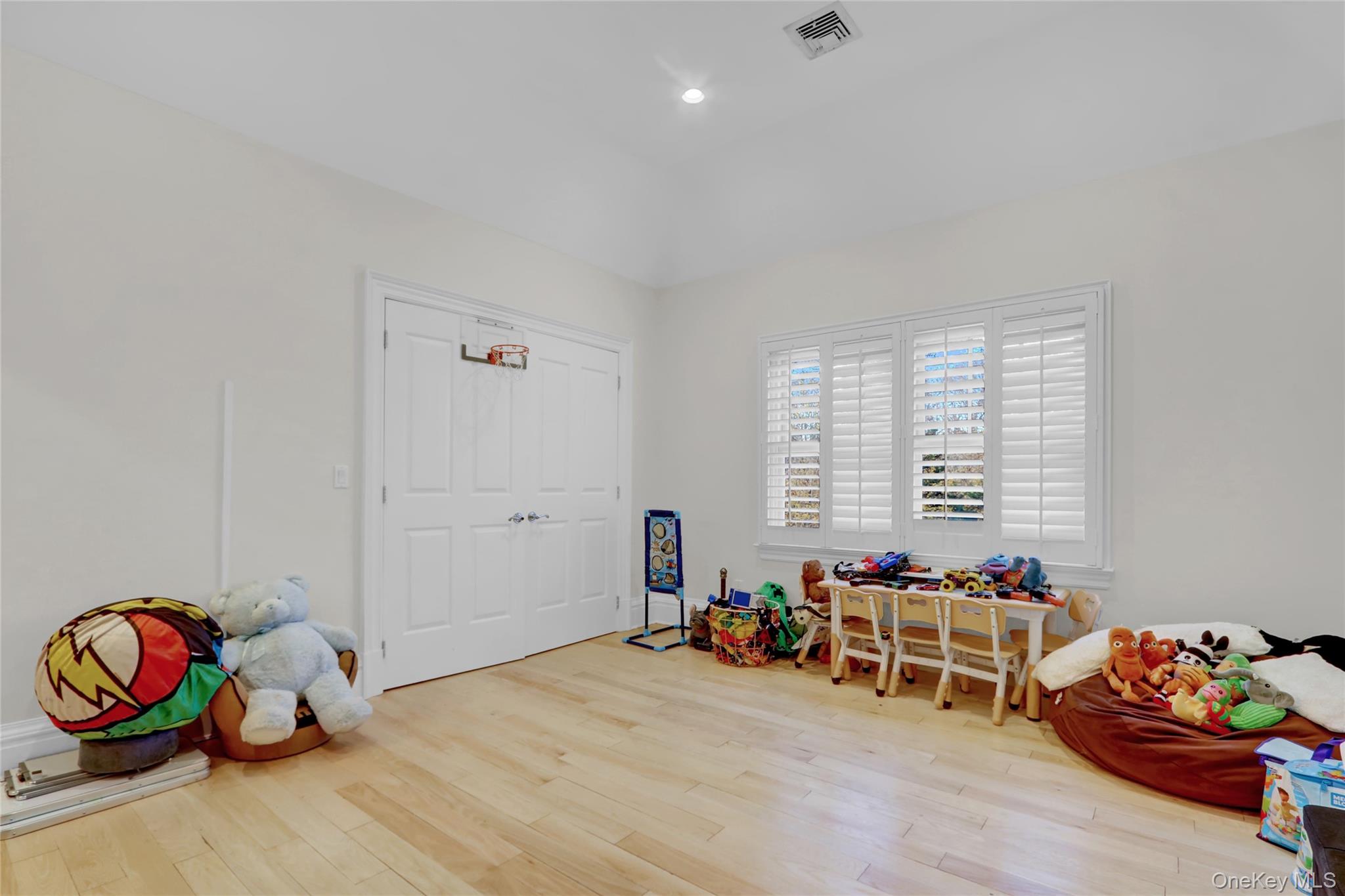 119 Wheatley Road — photo 26