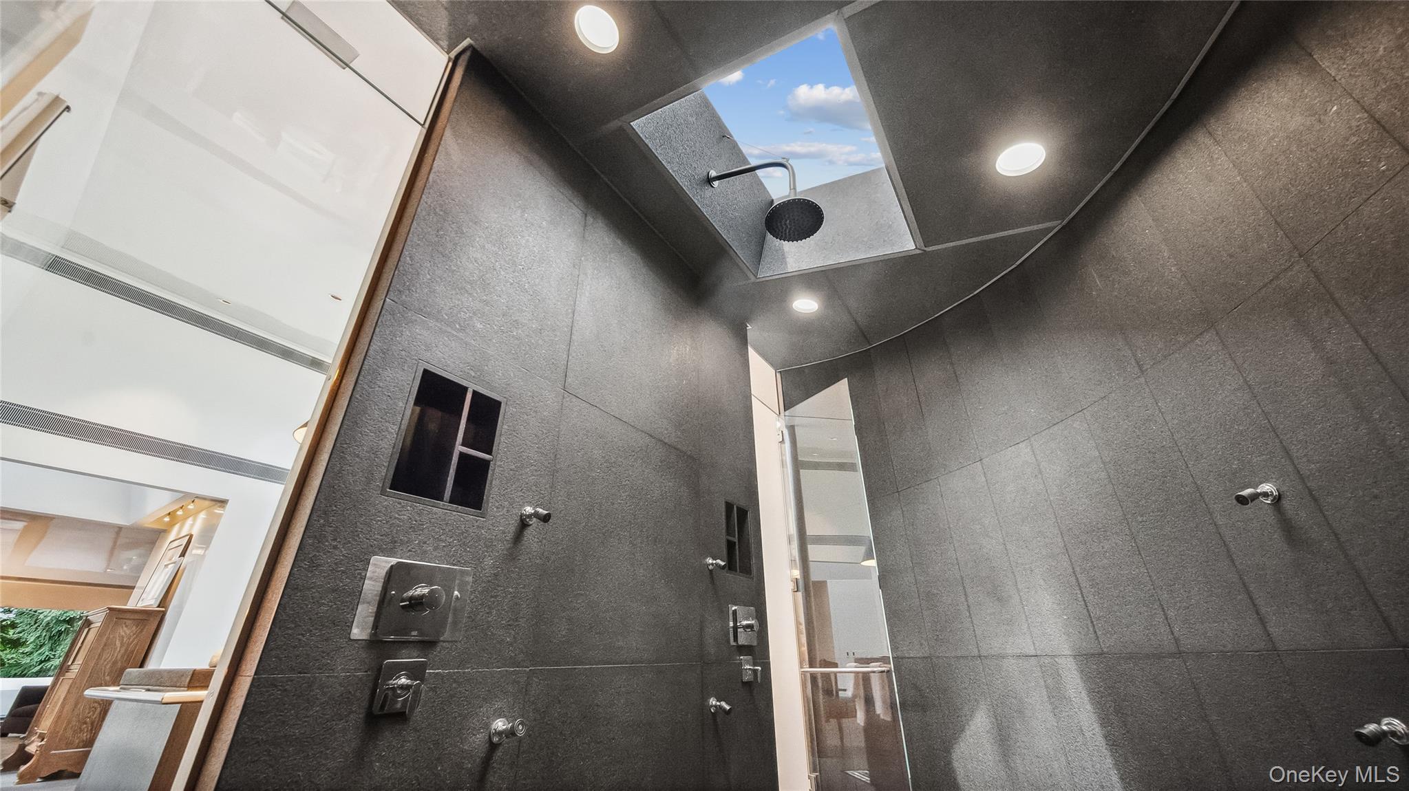 7 Folie Court — photo 22