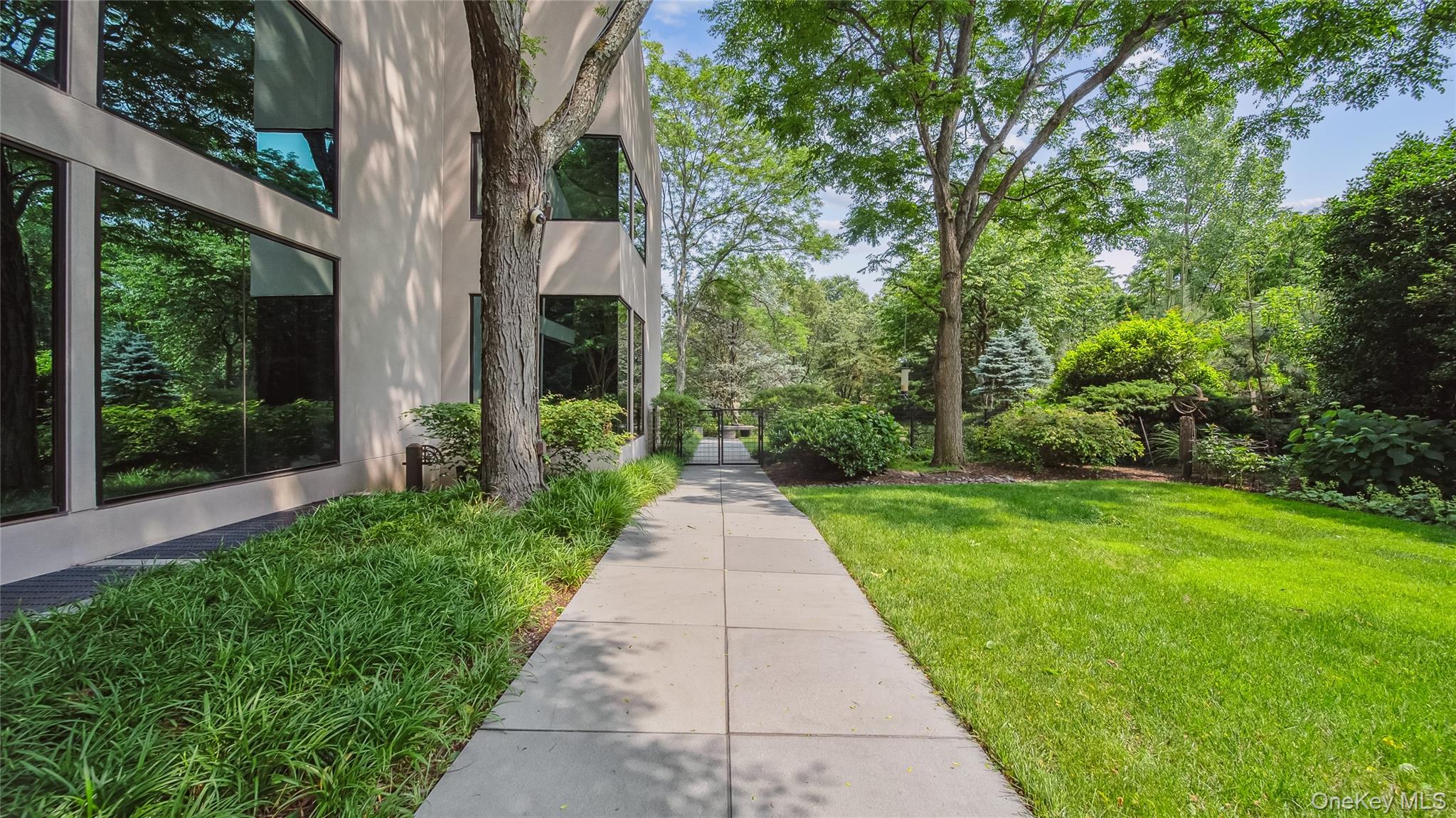 7 Folie Court — photo 41