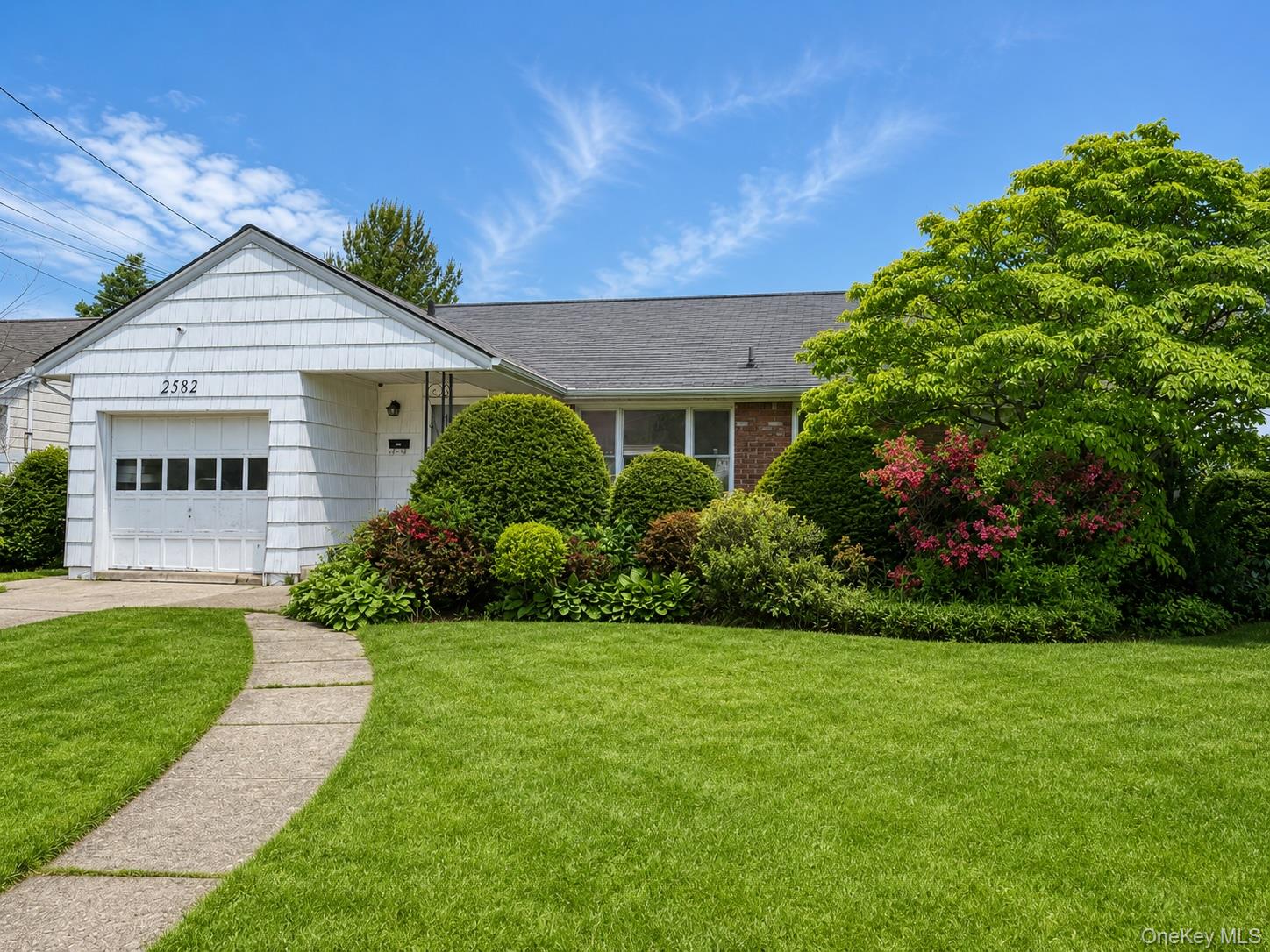 2582 Oceanside Road, Oceanside