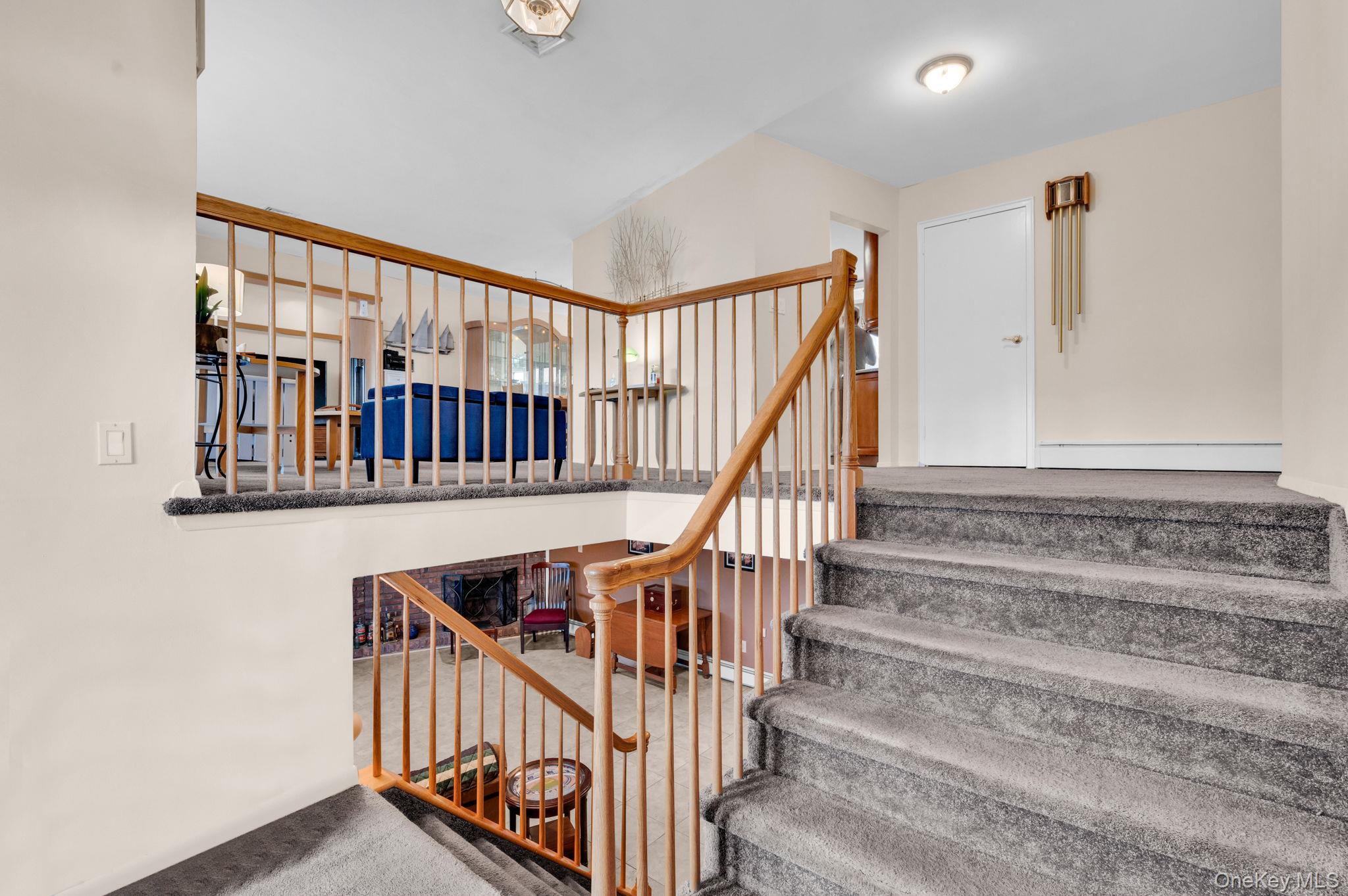 266 Bayview Avenue — photo 23