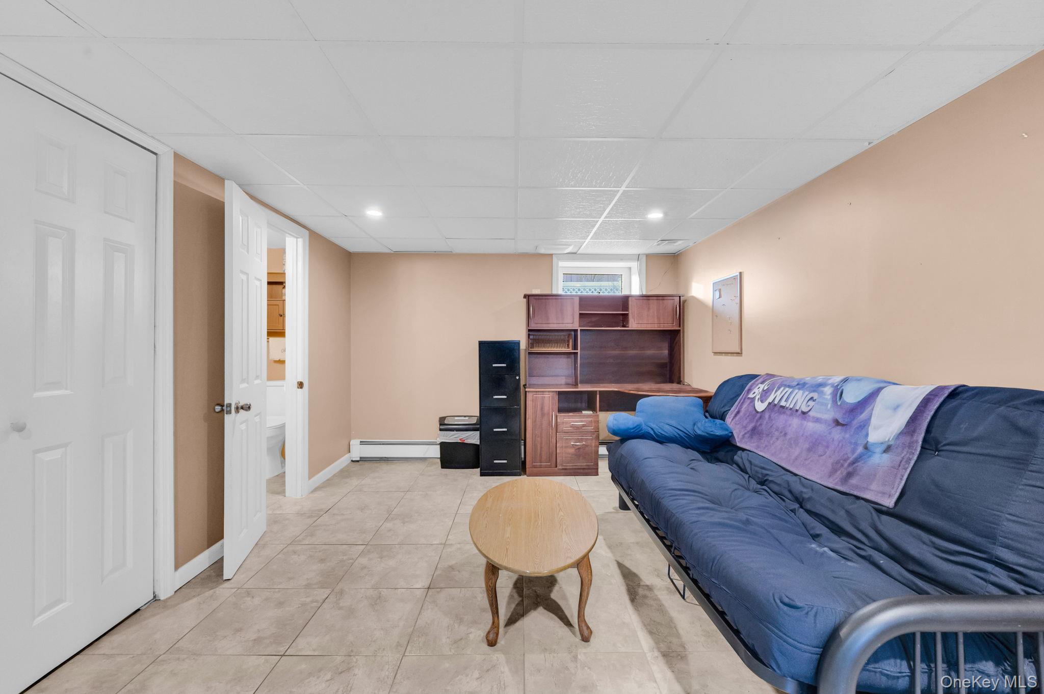 266 Bayview Avenue — photo 30