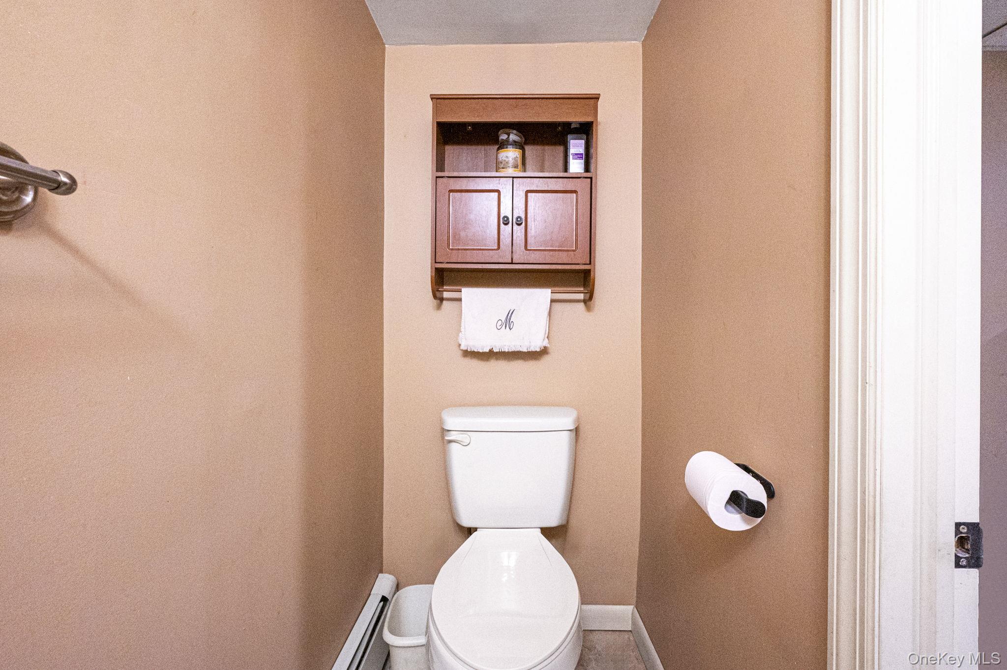 266 Bayview Avenue — photo 32