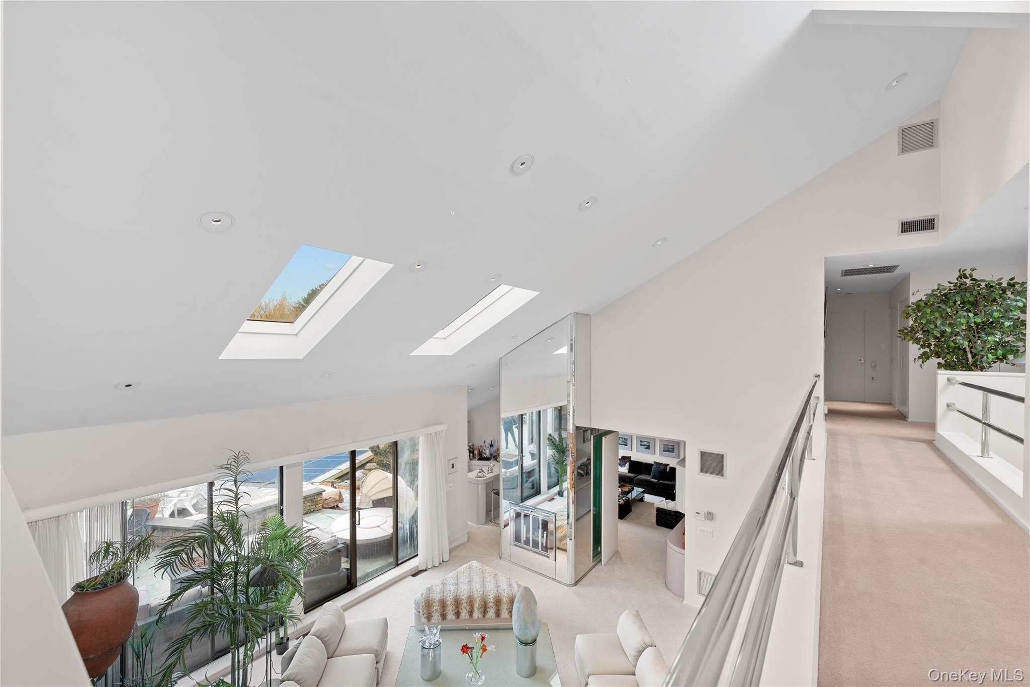 1010 Seawane Drive — photo 13