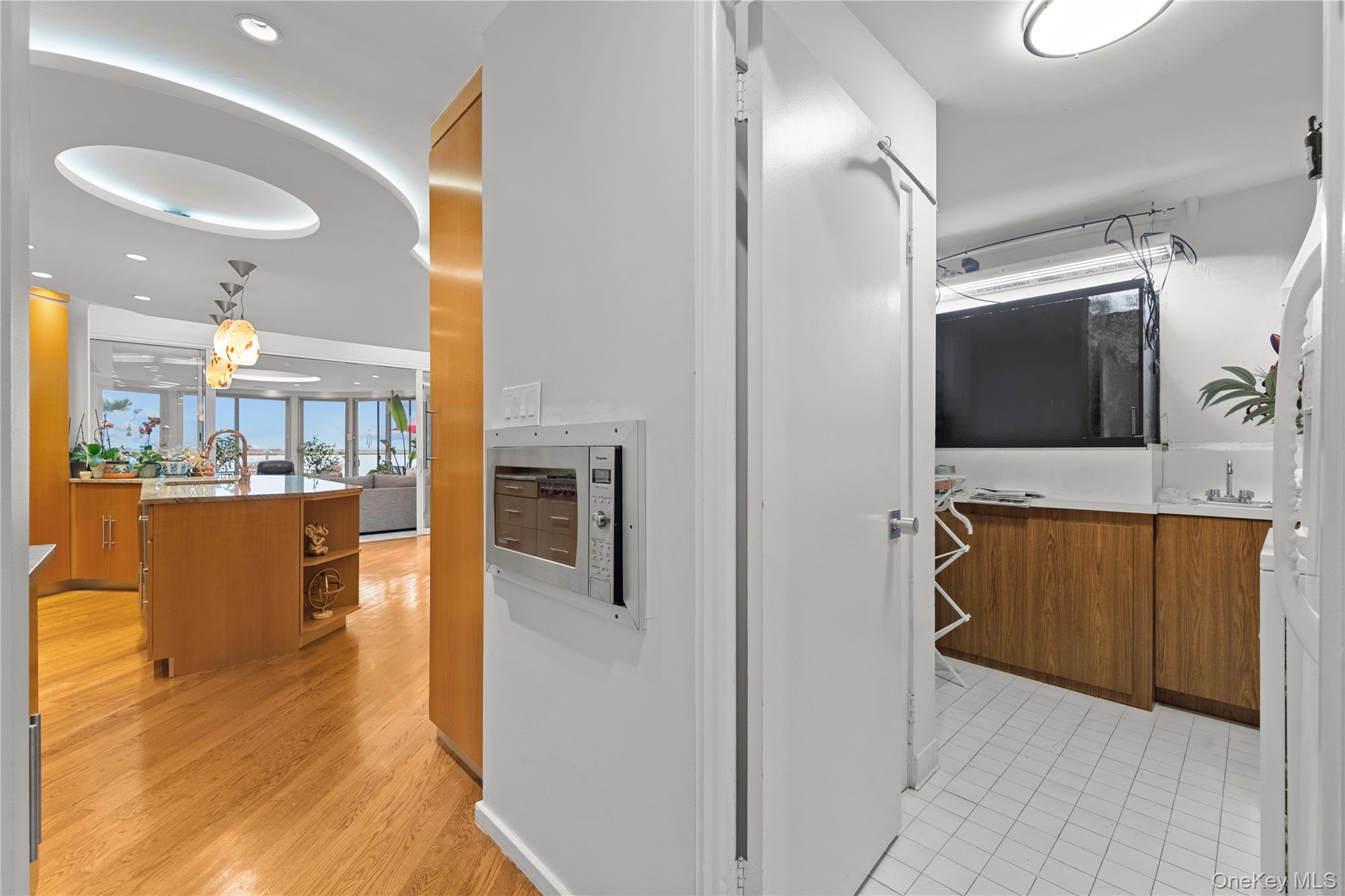 1010 Seawane Drive — photo 21